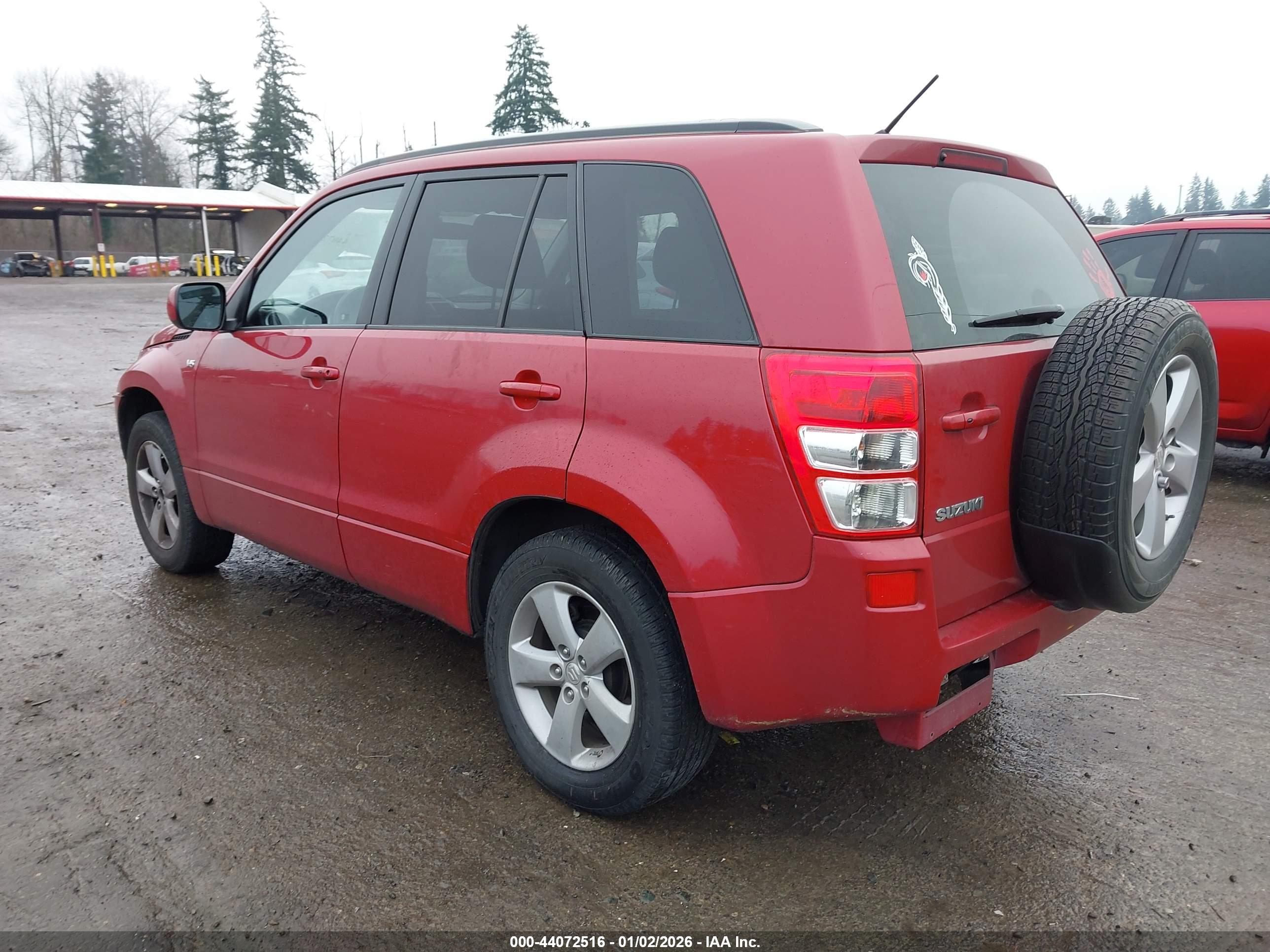 SUZUKI GRAND image 3