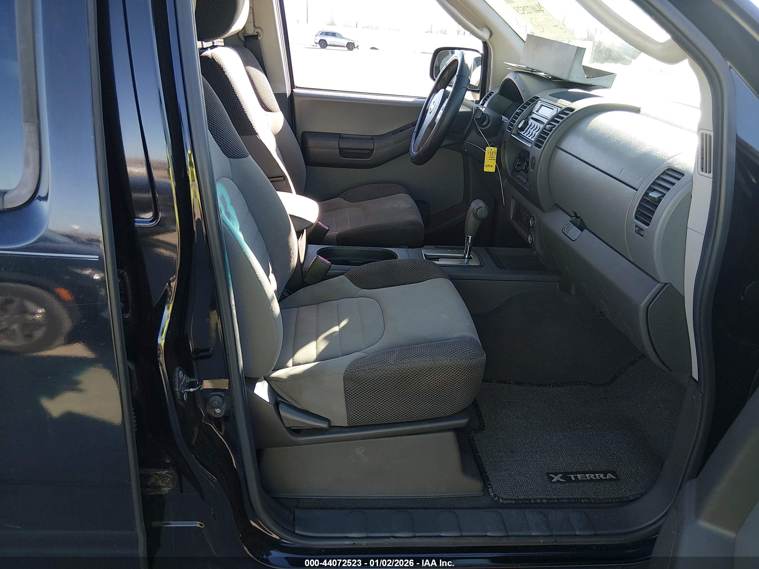 NISSAN XTERRA image 5