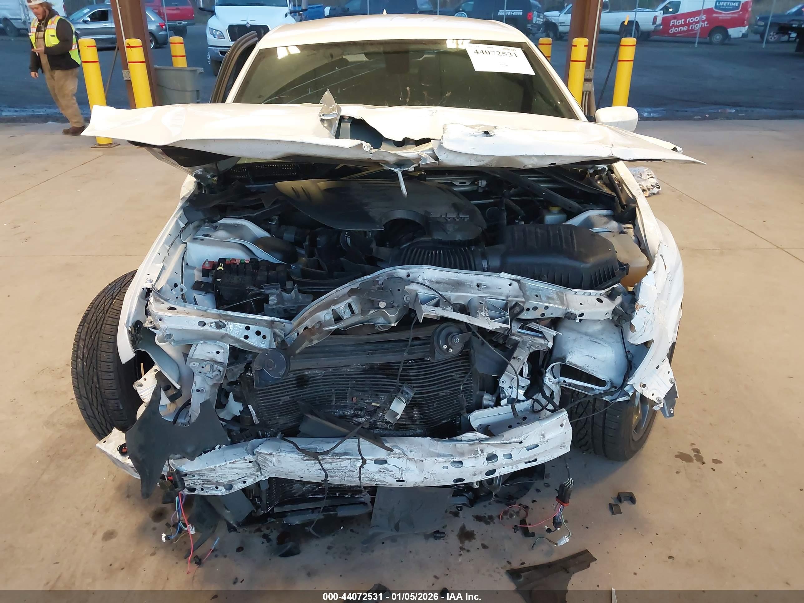 CHRYSLER 300 image 6