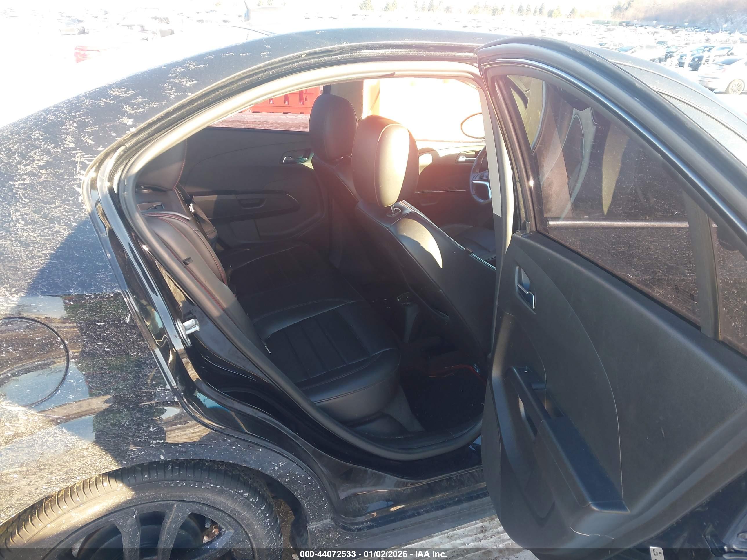 CHEVROLET SONIC image 8