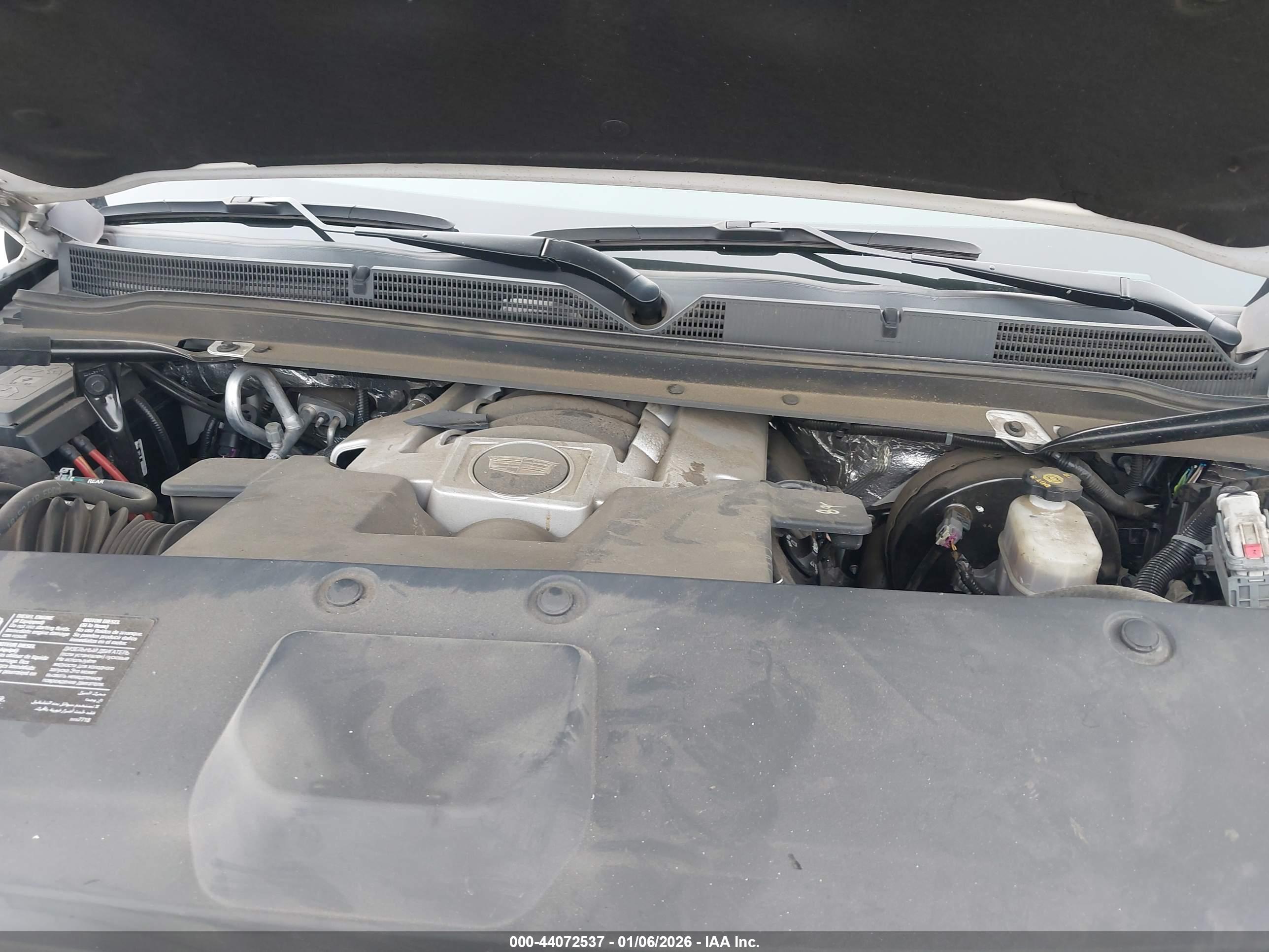 CADILLAC ESCALADE image 10
