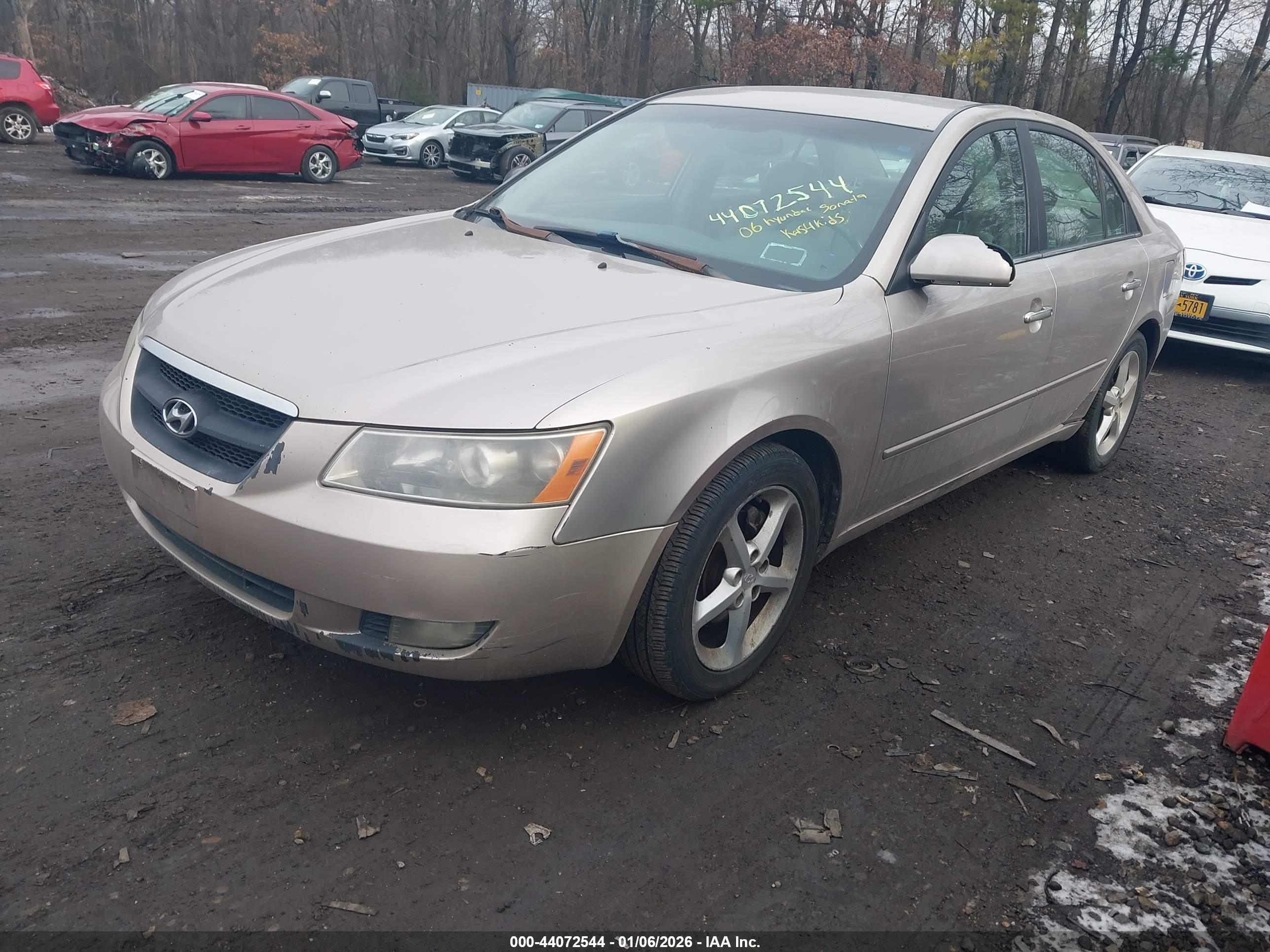 HYUNDAI SONATA image 2