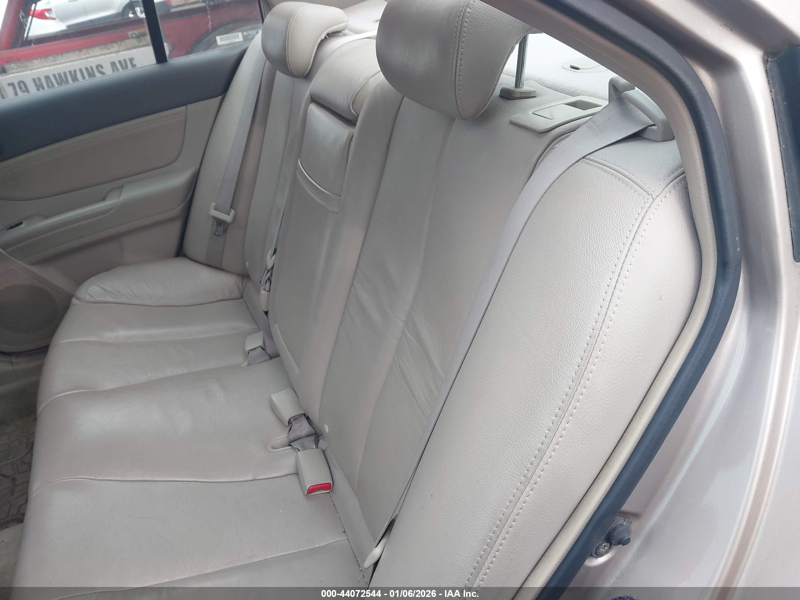 HYUNDAI SONATA image 8