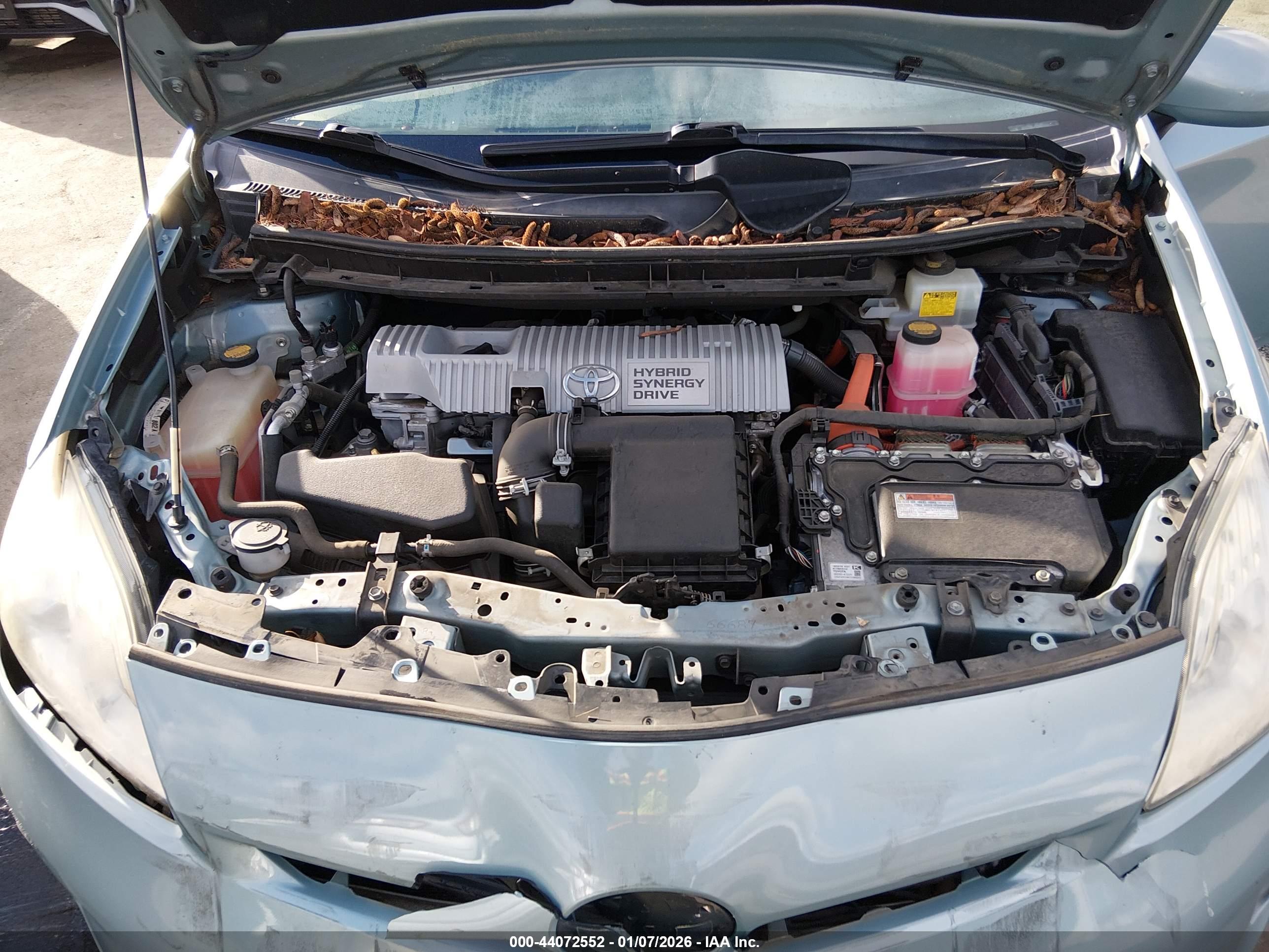 TOYOTA PRIUS image 10