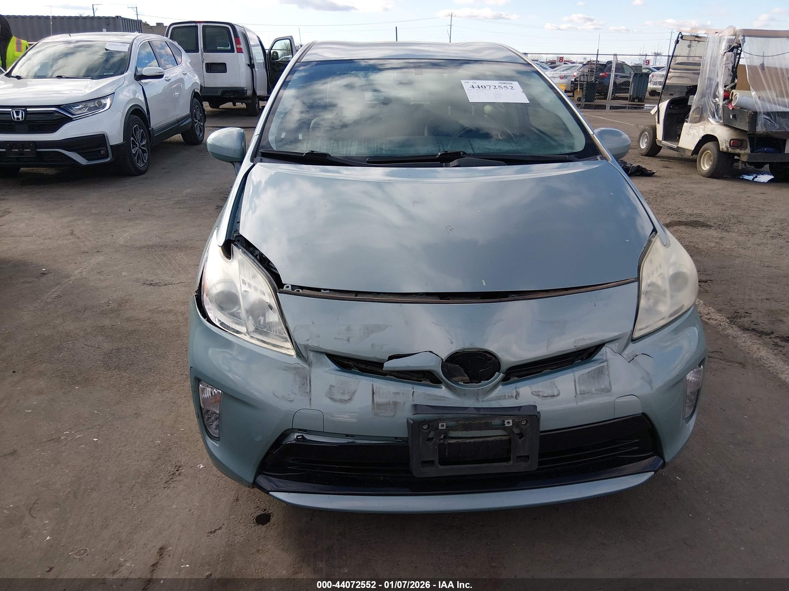 TOYOTA PRIUS image 6