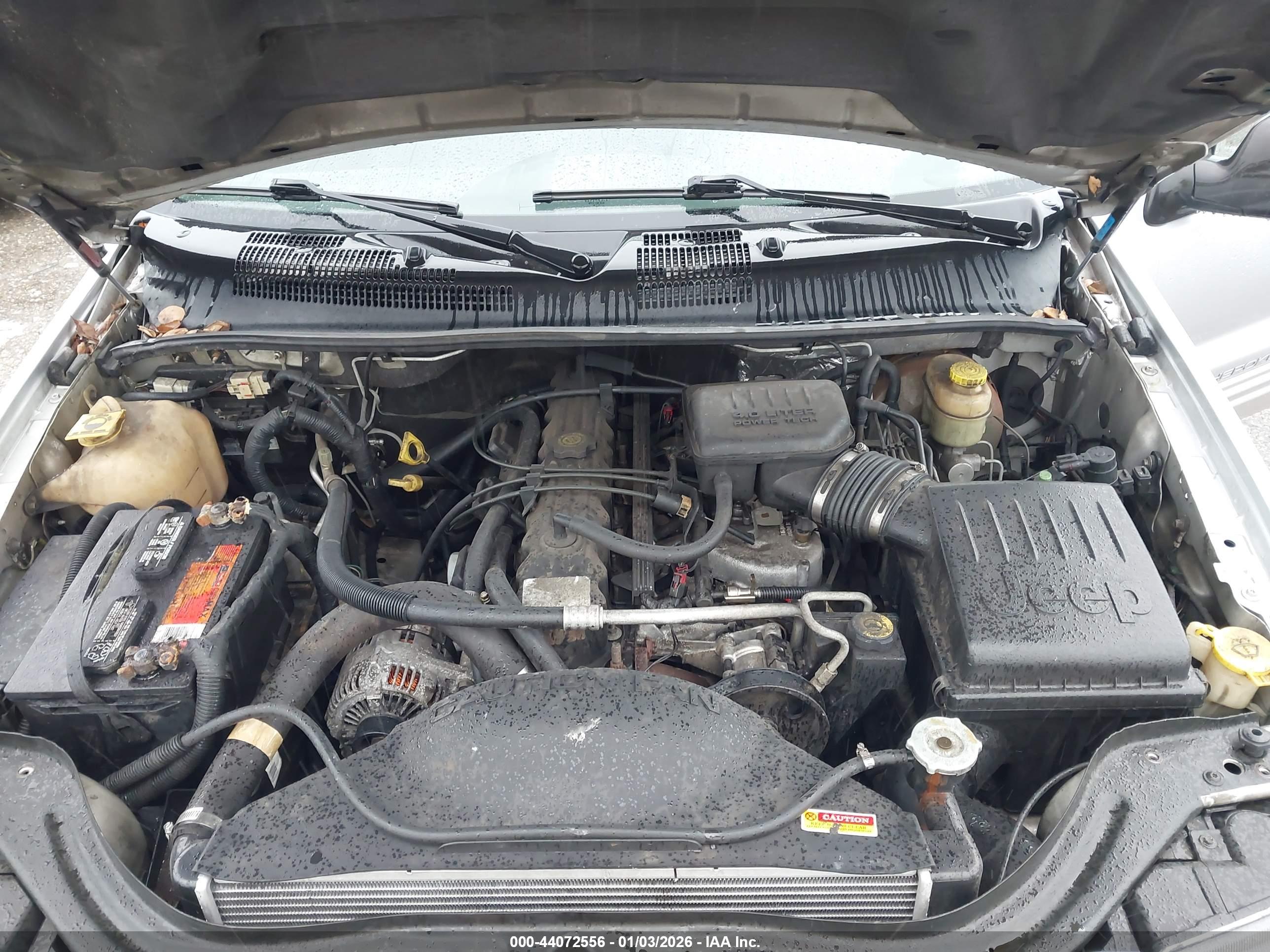 JEEP GRAND image 10