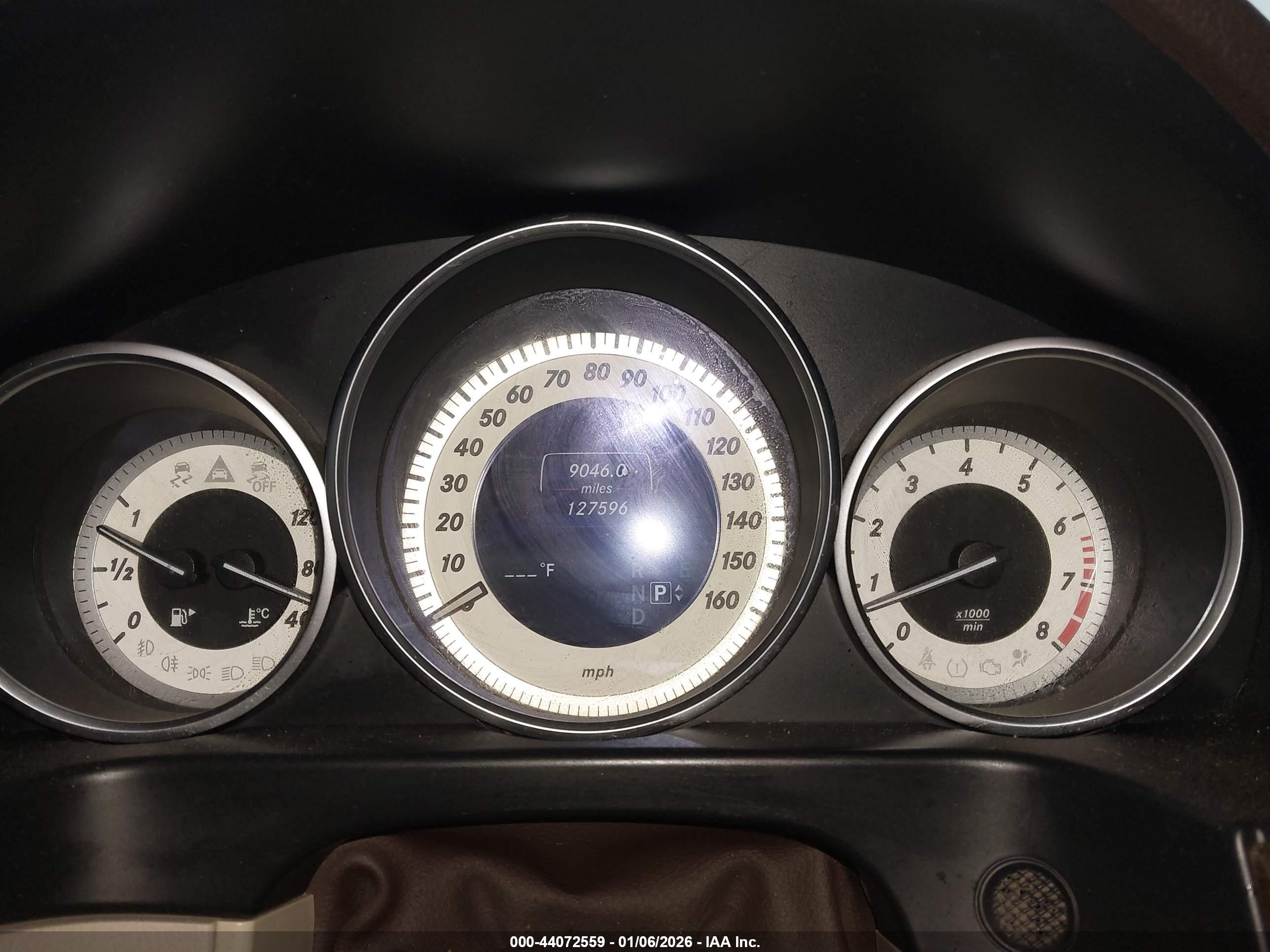 MERCEDES-BENZ E image 7
