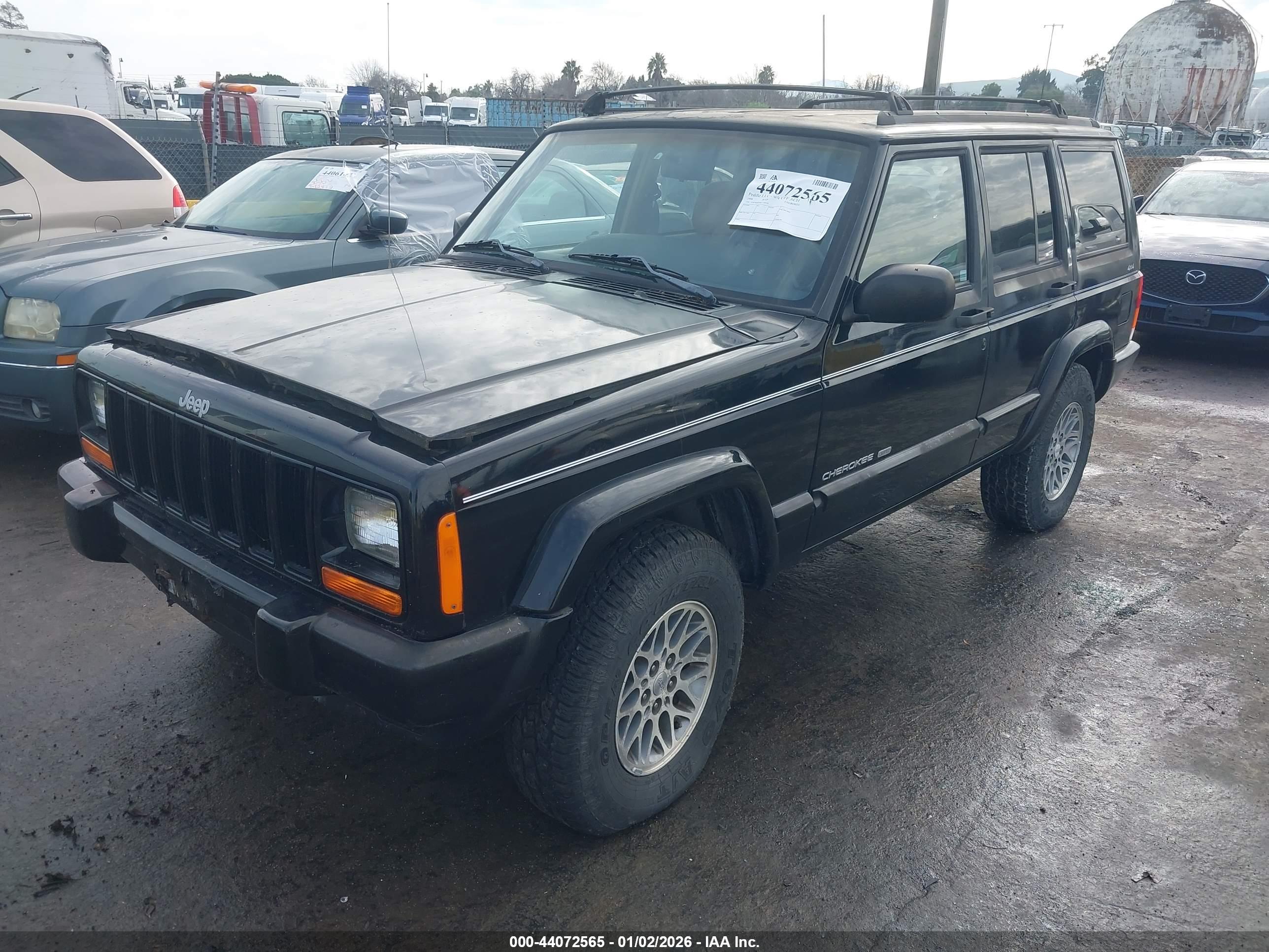 JEEP CHEROKEE image 2