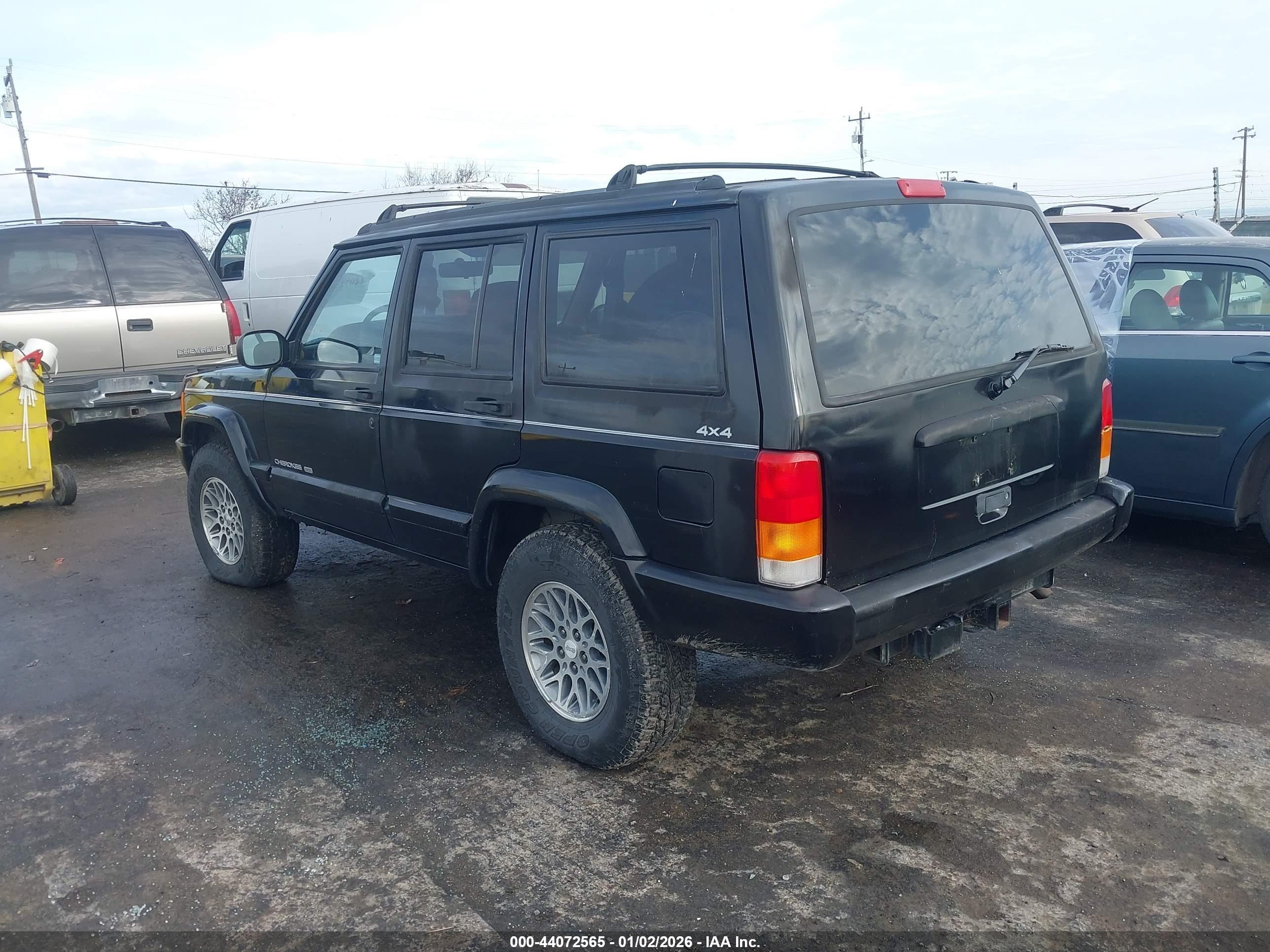 JEEP CHEROKEE image 3