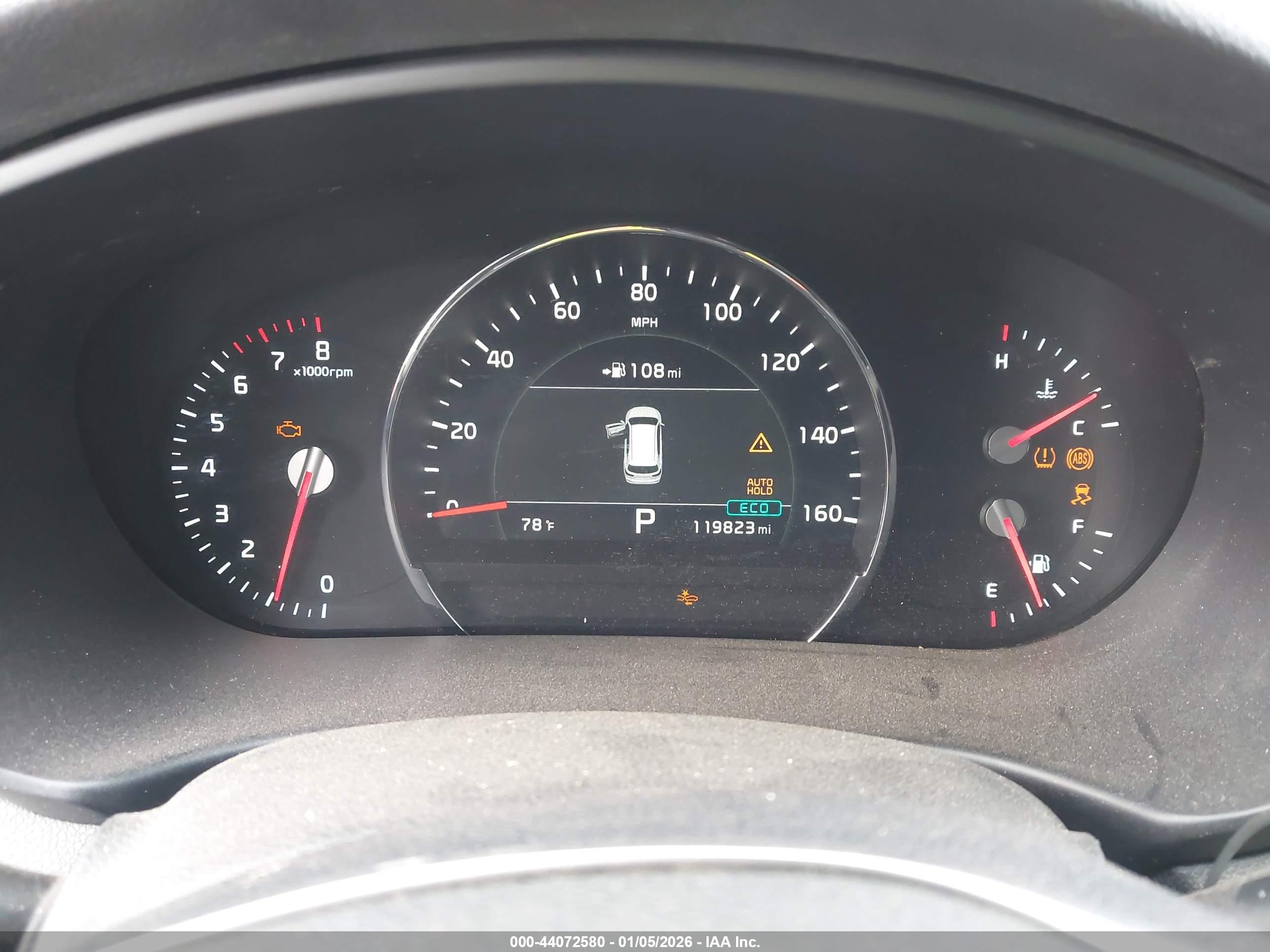 KIA SORENTO image 7