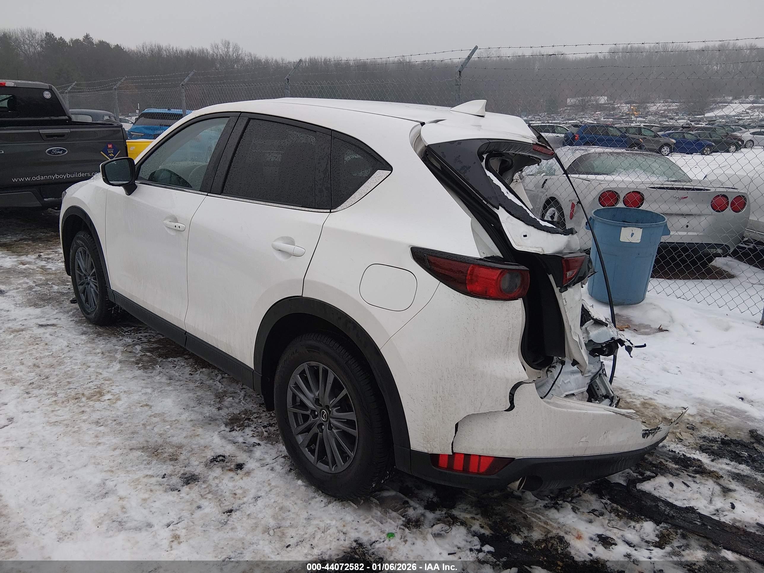 MAZDA CX-5 image 3