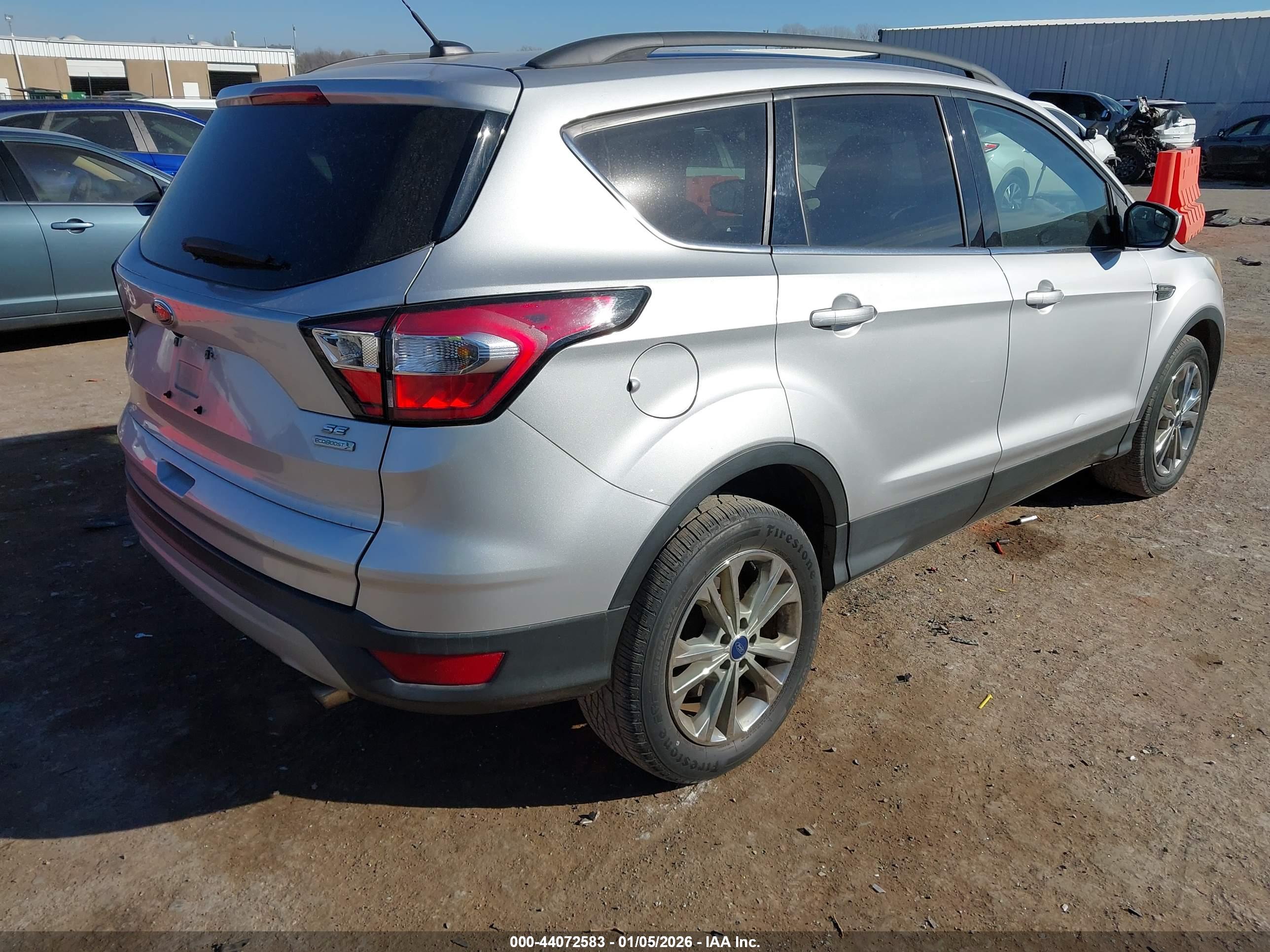 FORD ESCAPE image 4