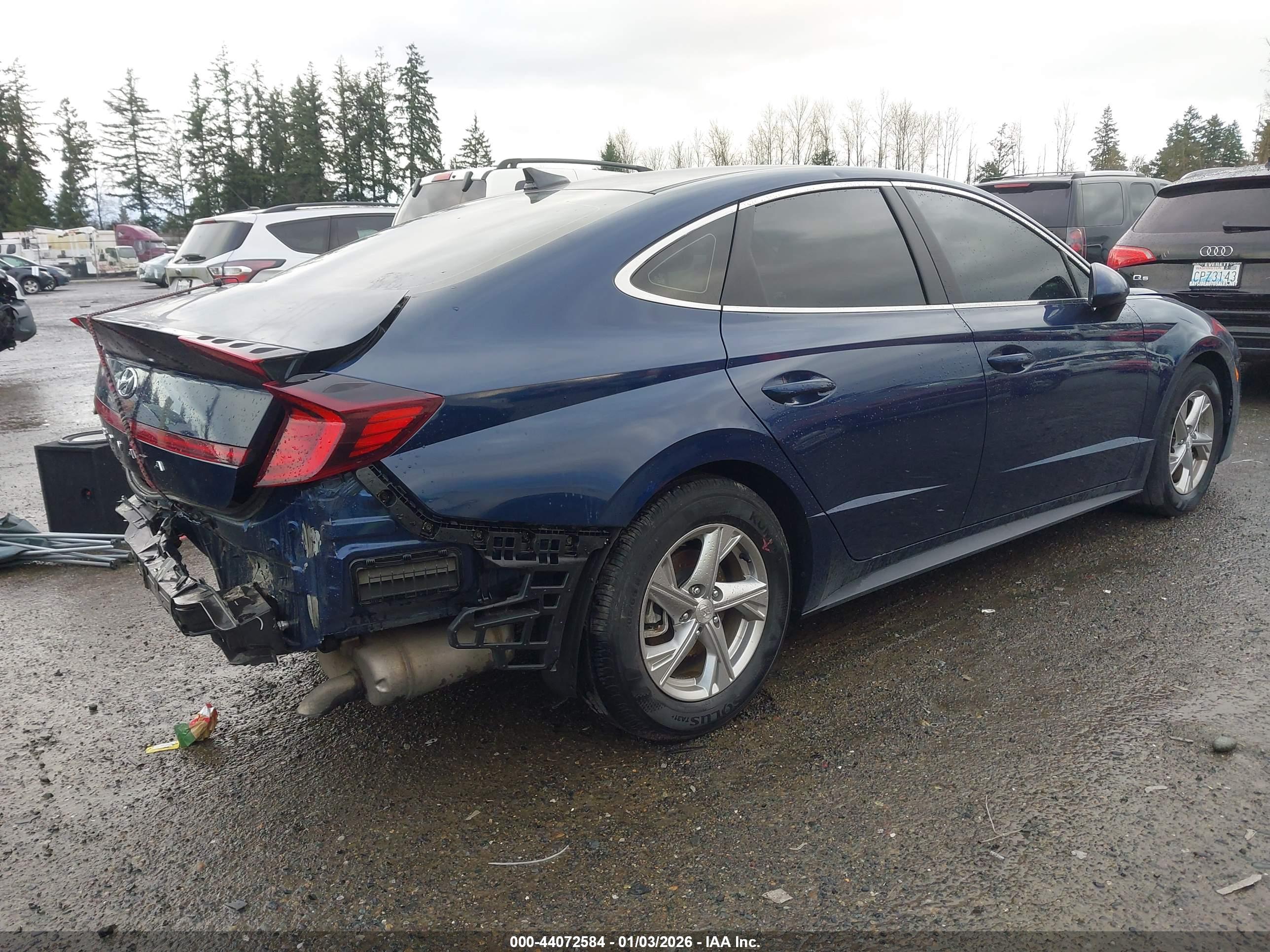 HYUNDAI SONATA image 4