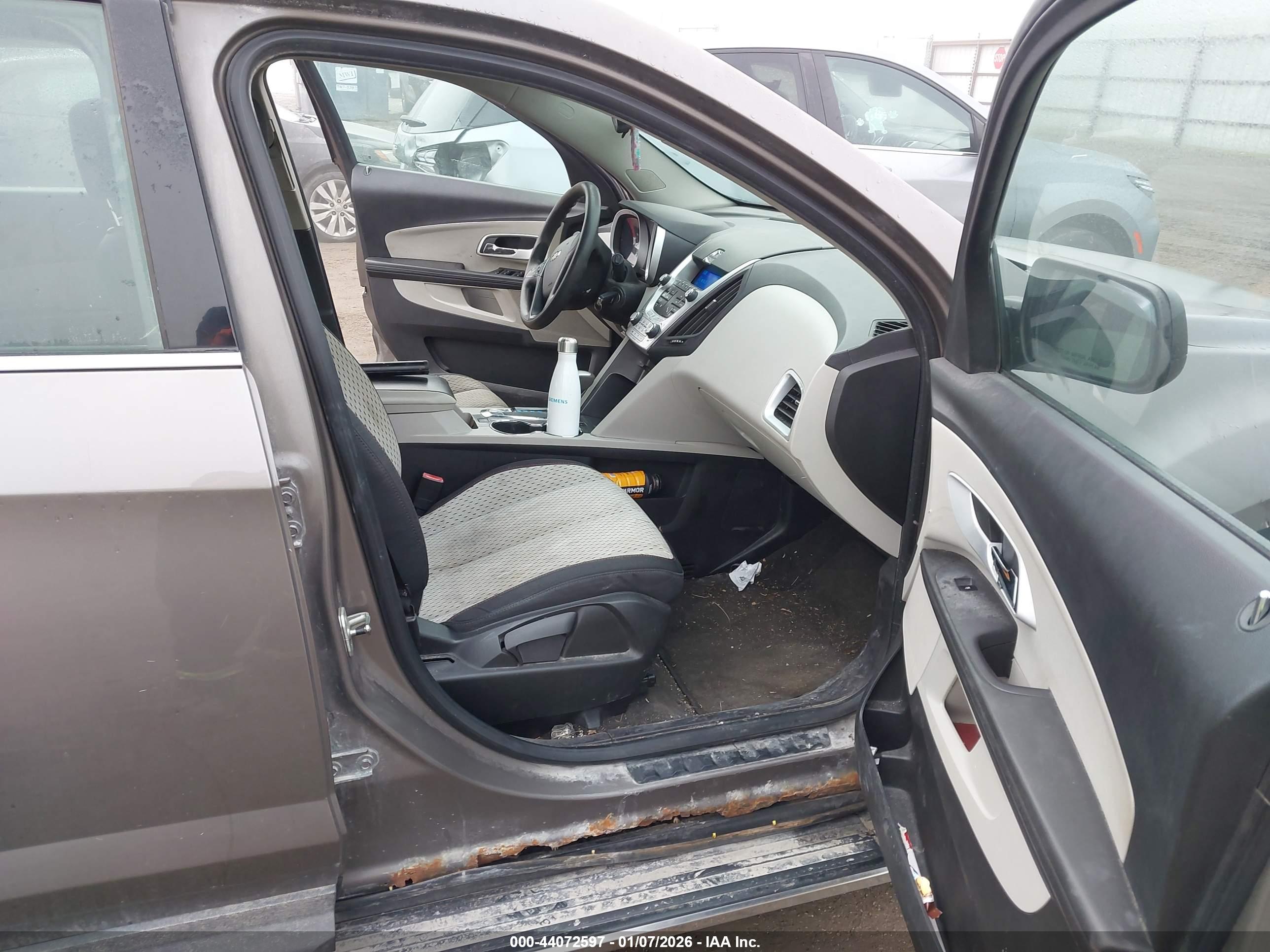 CHEVROLET EQUINOX image 5