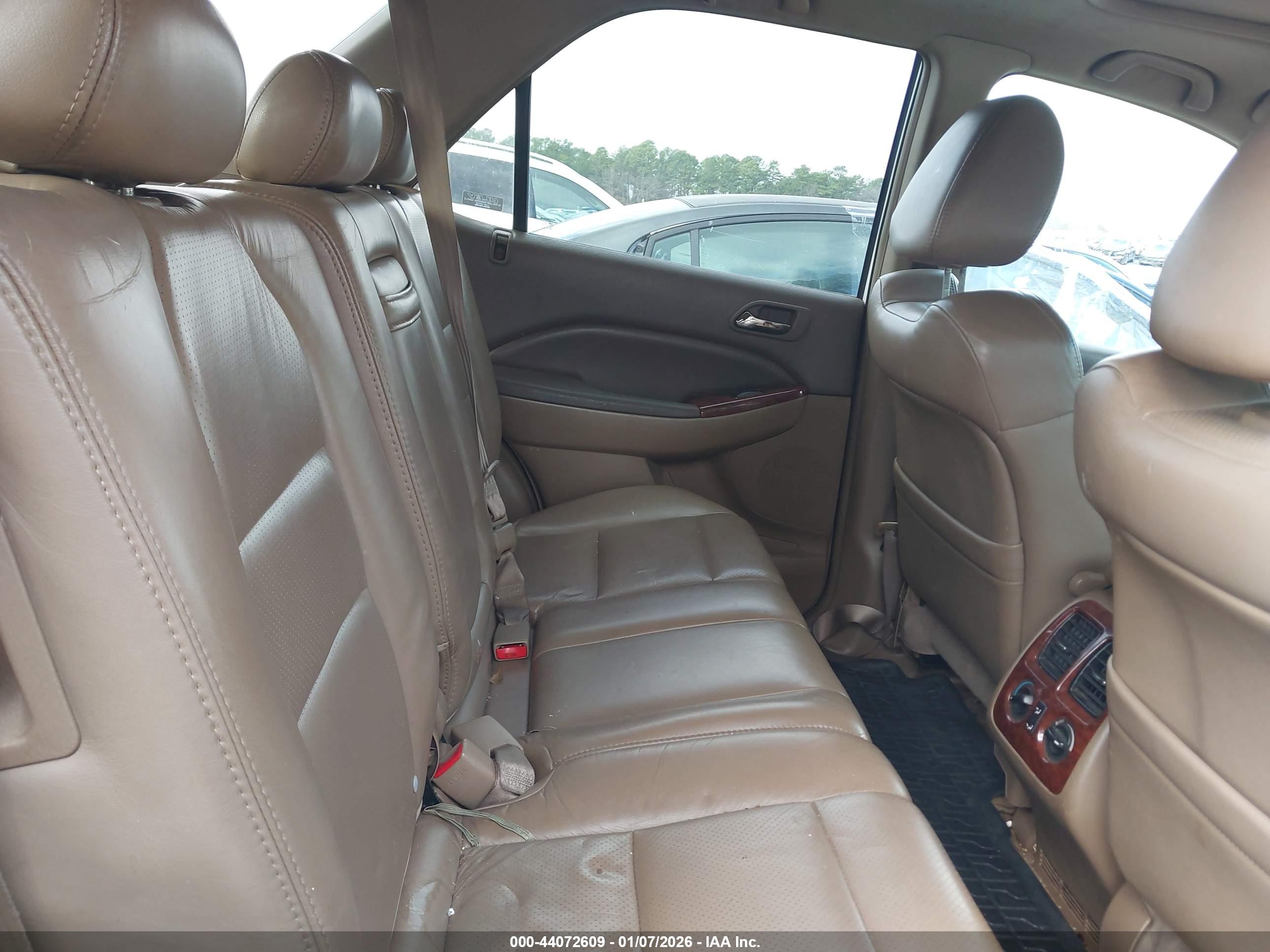 ACURA MDX image 8