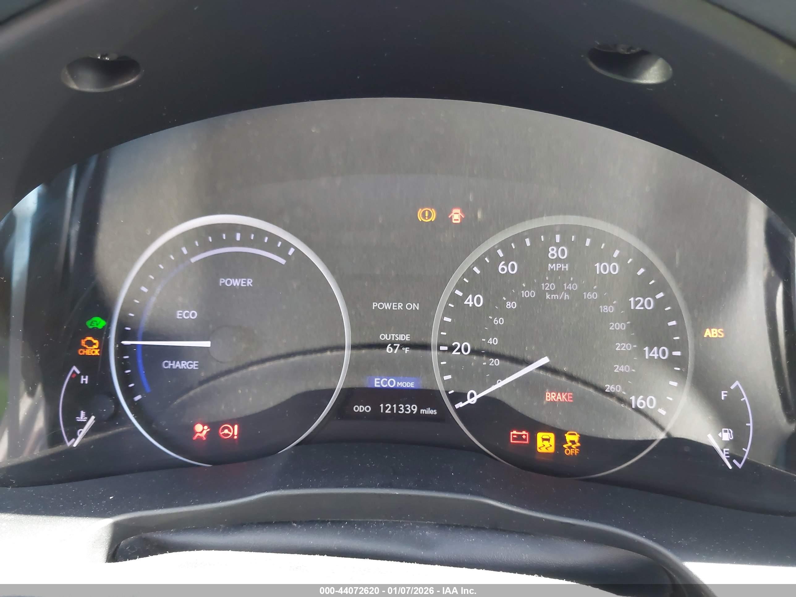 LEXUS ES image 7