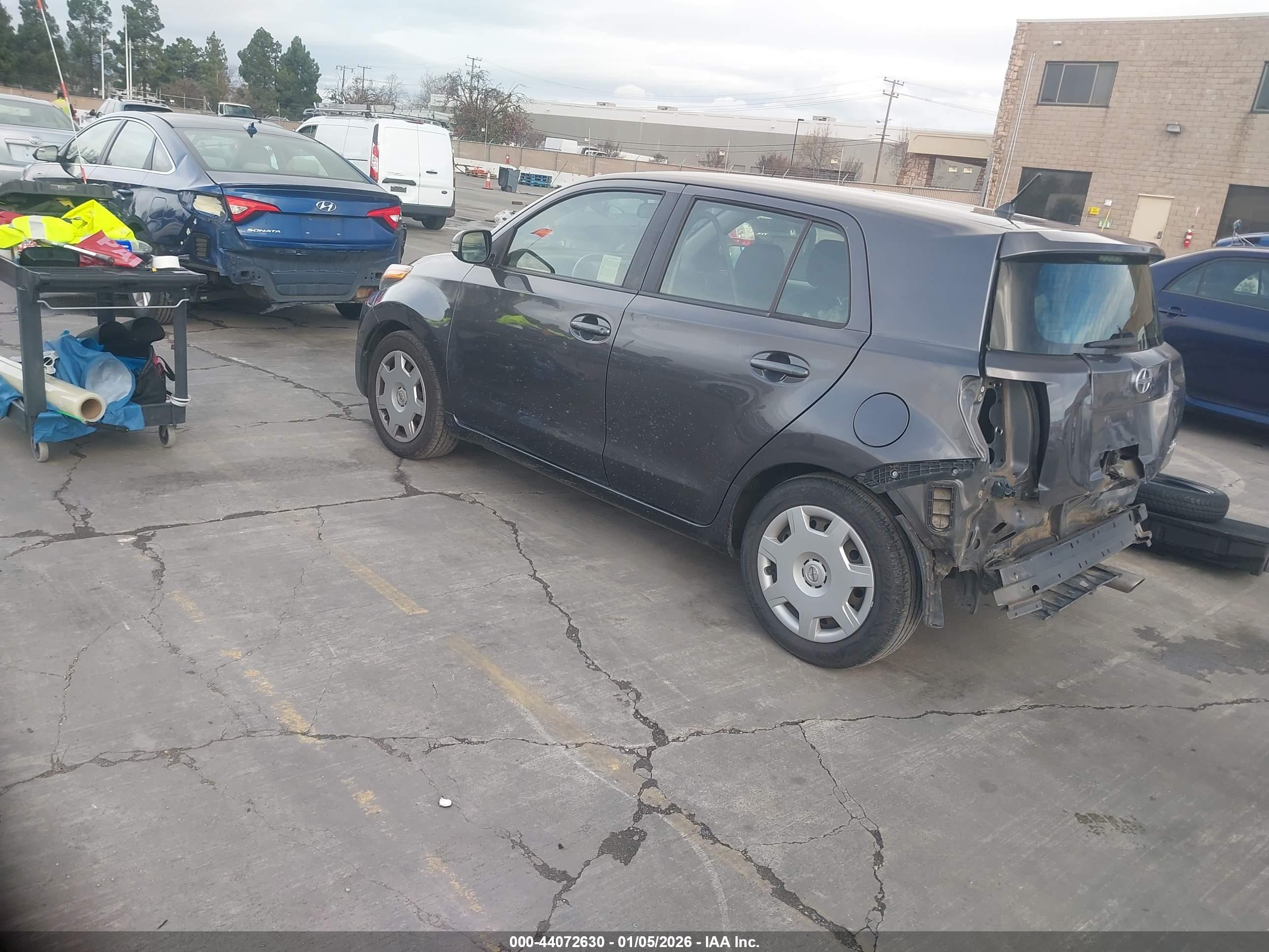 SCION XD image 3