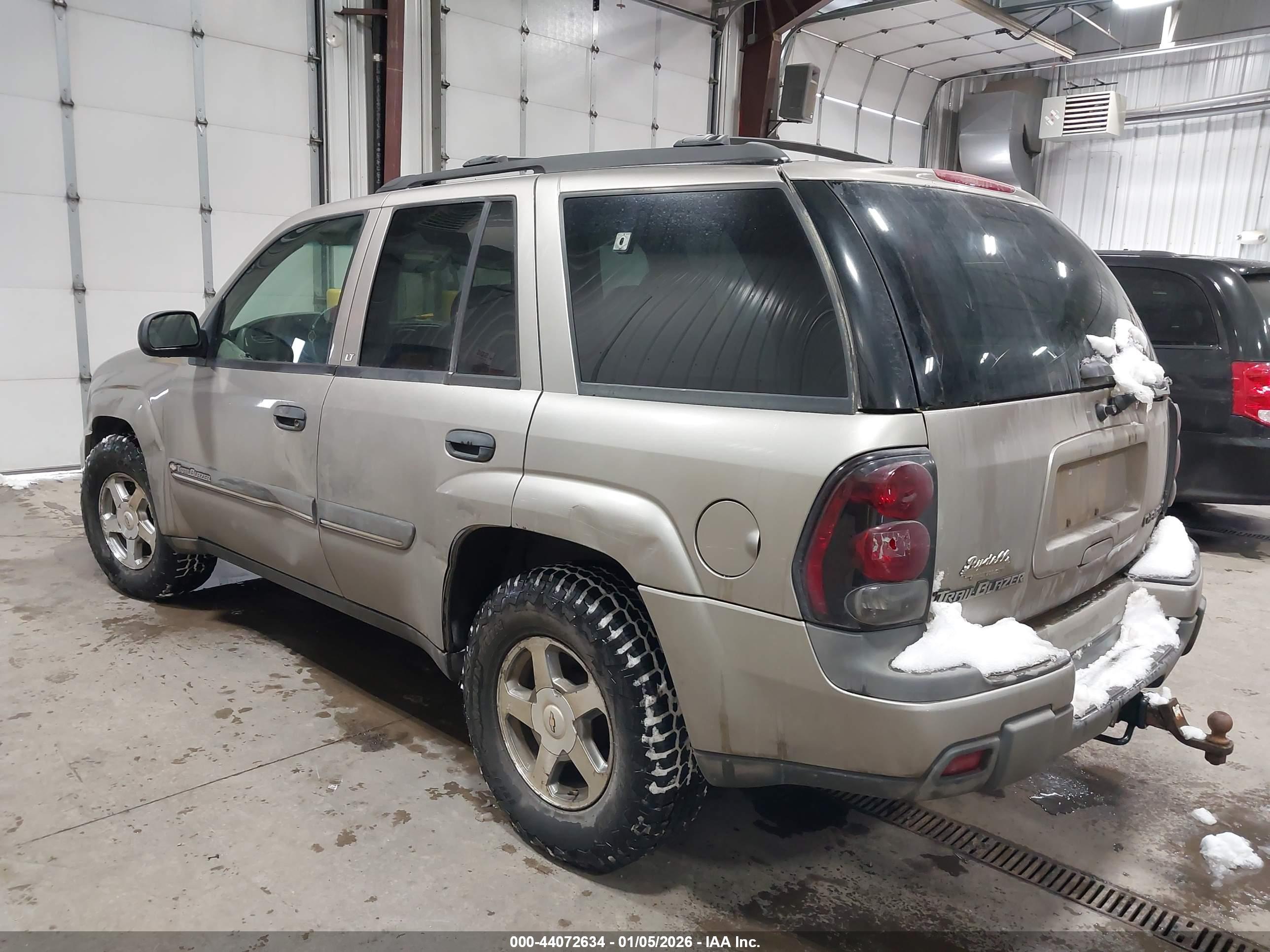 CHEVROLET TRAILBLAZER image 3