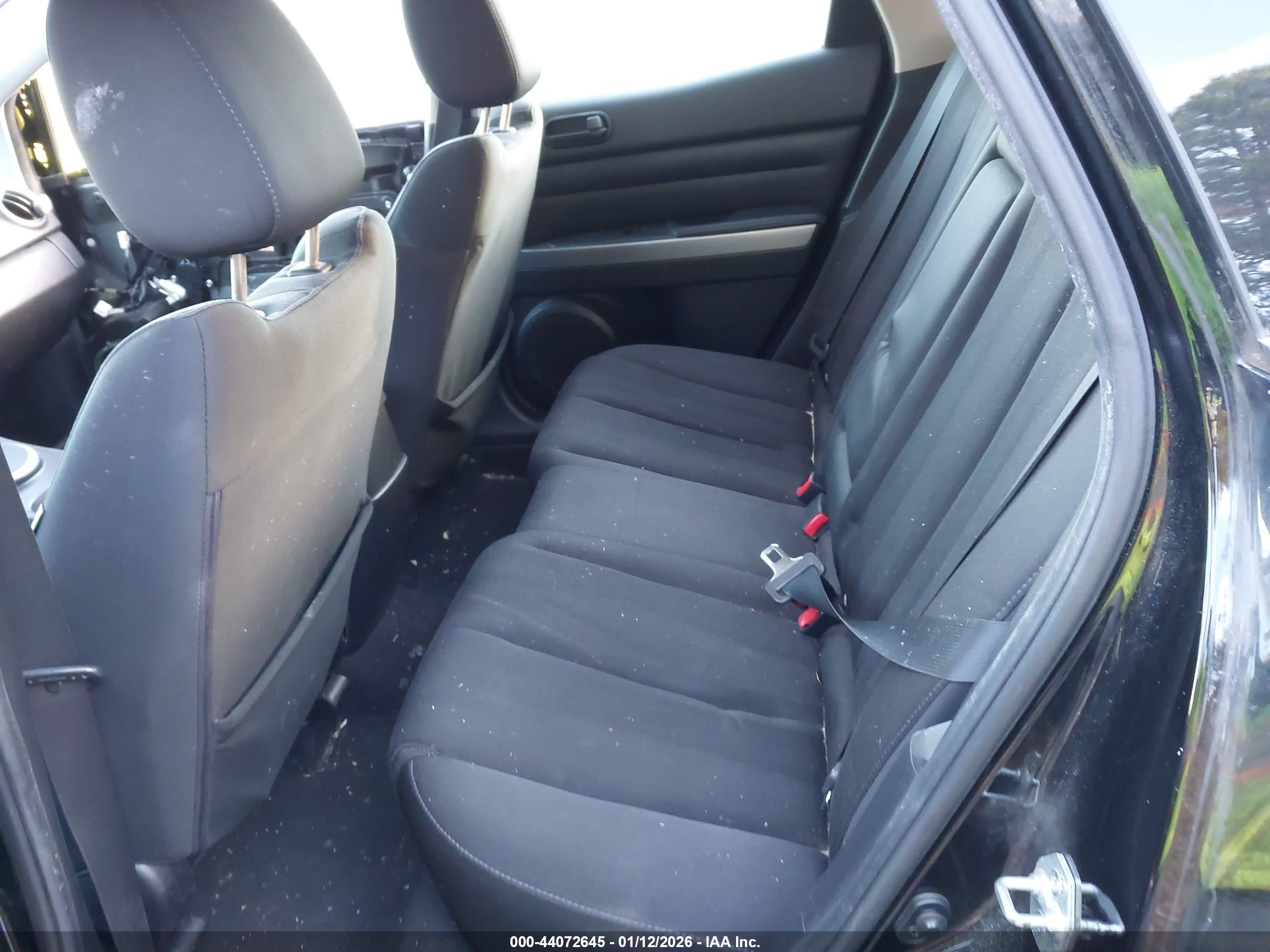 MAZDA CX-7 image 8