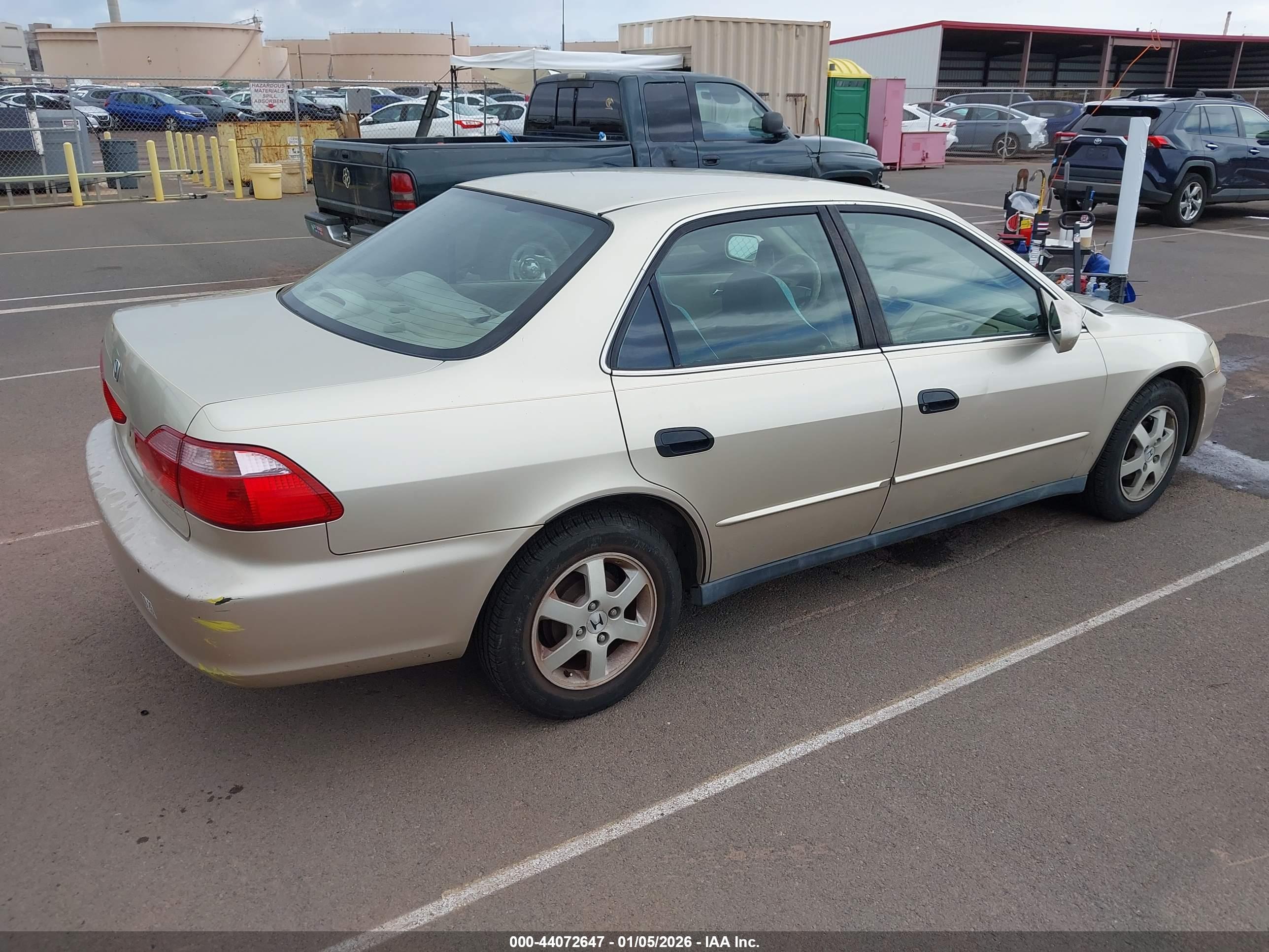 HONDA ACCORD image 4
