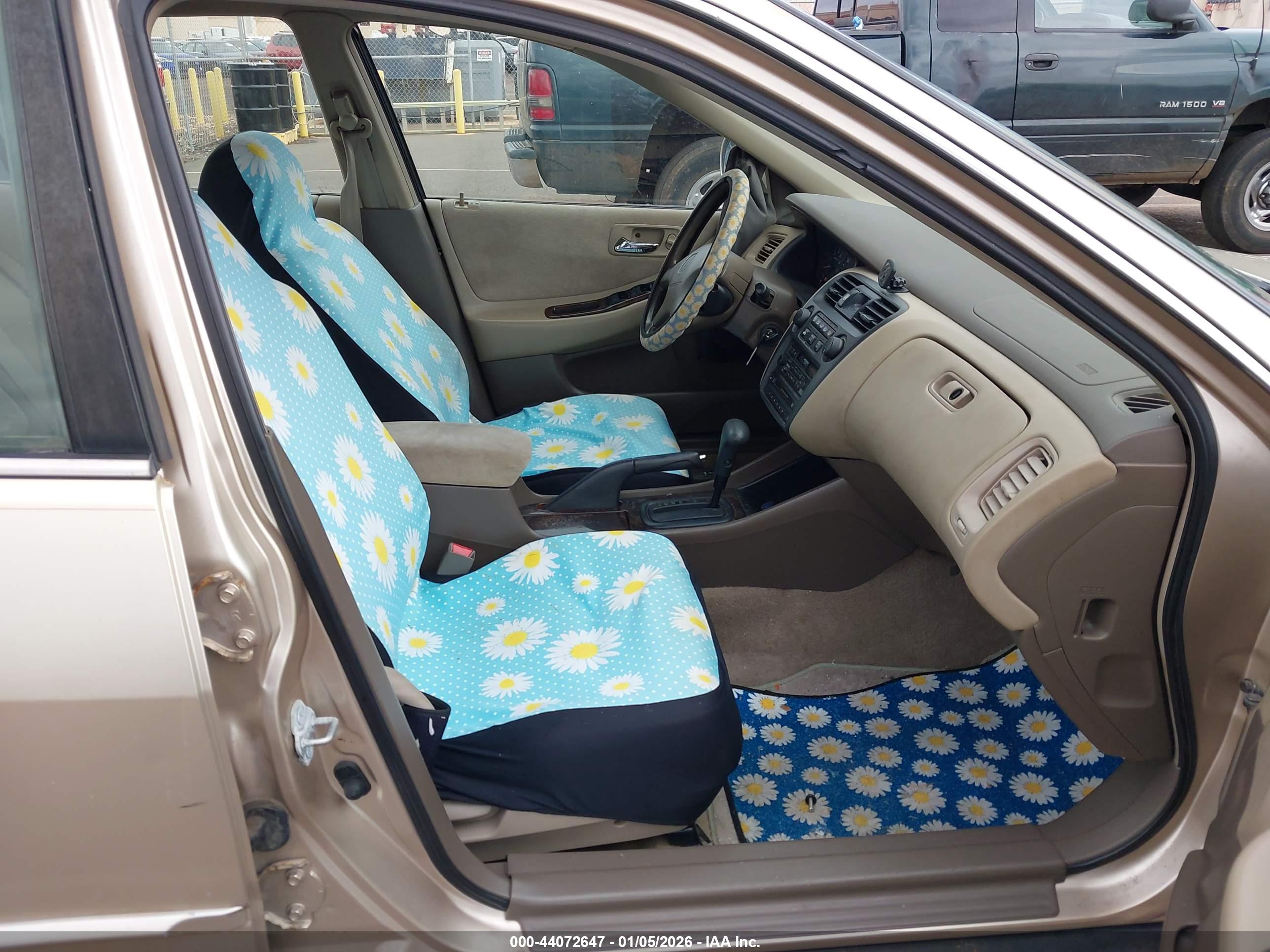HONDA ACCORD image 5