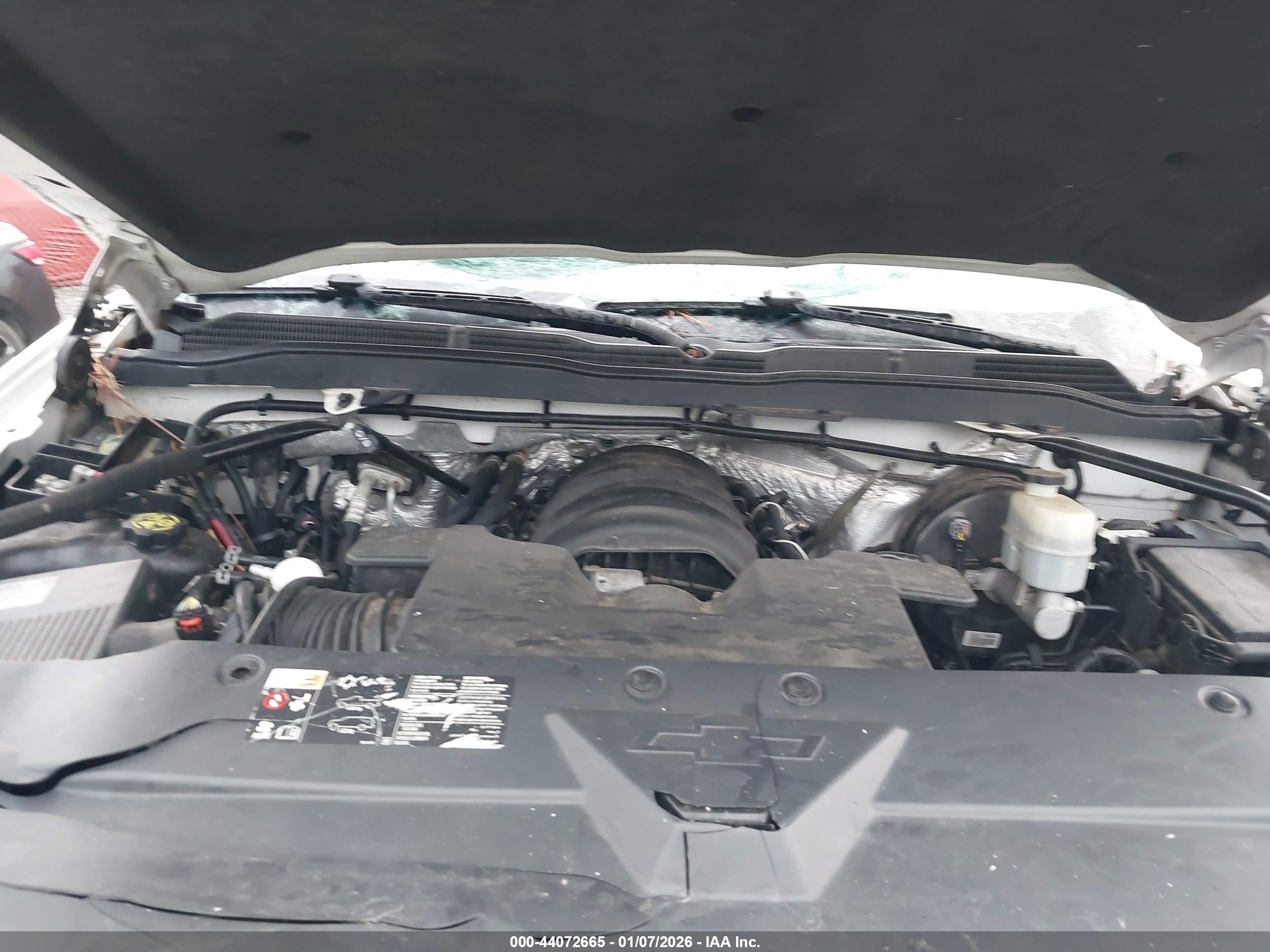 CHEVROLET SILVERADO image 10