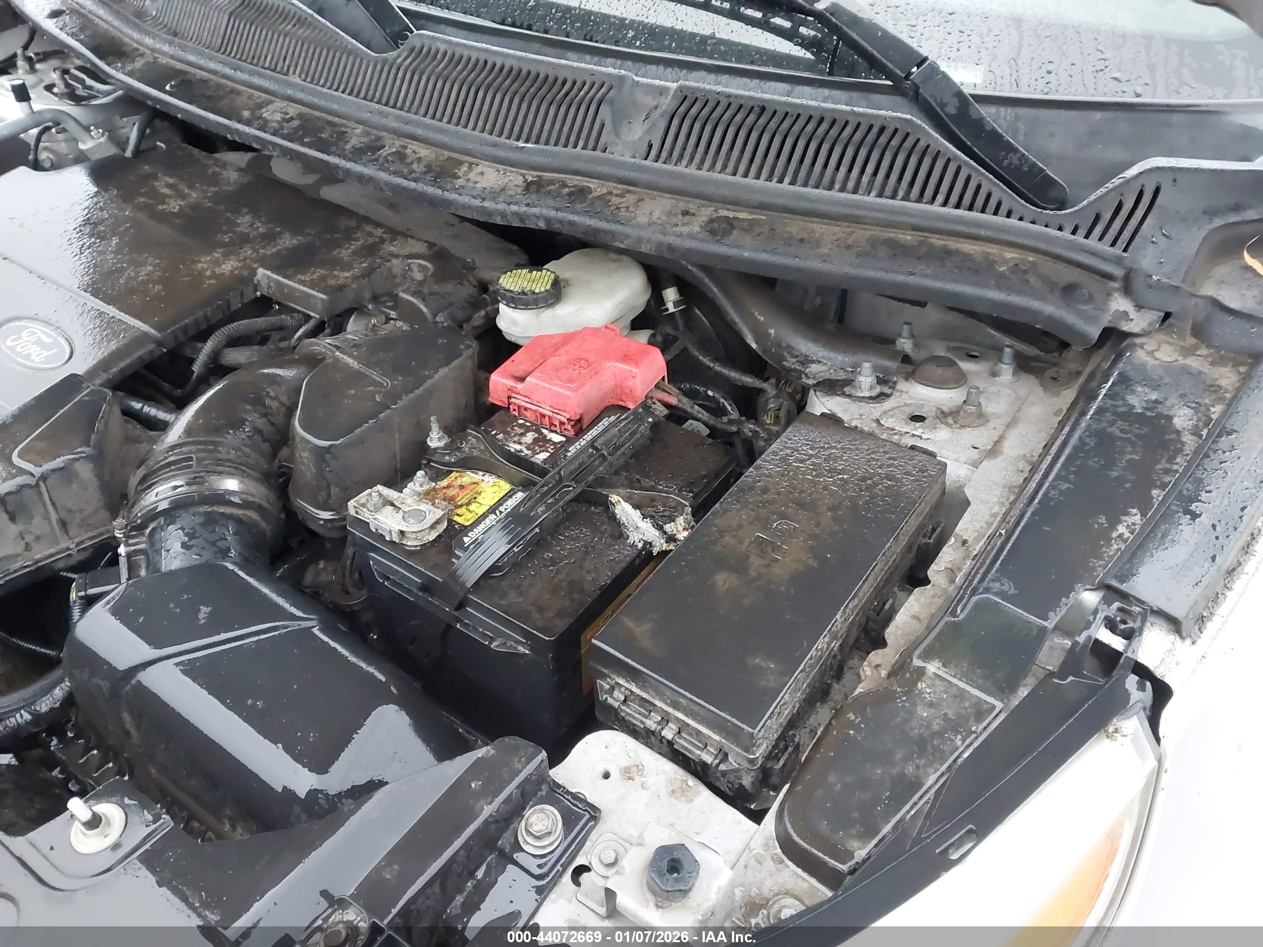 FORD EXPLORER image 6