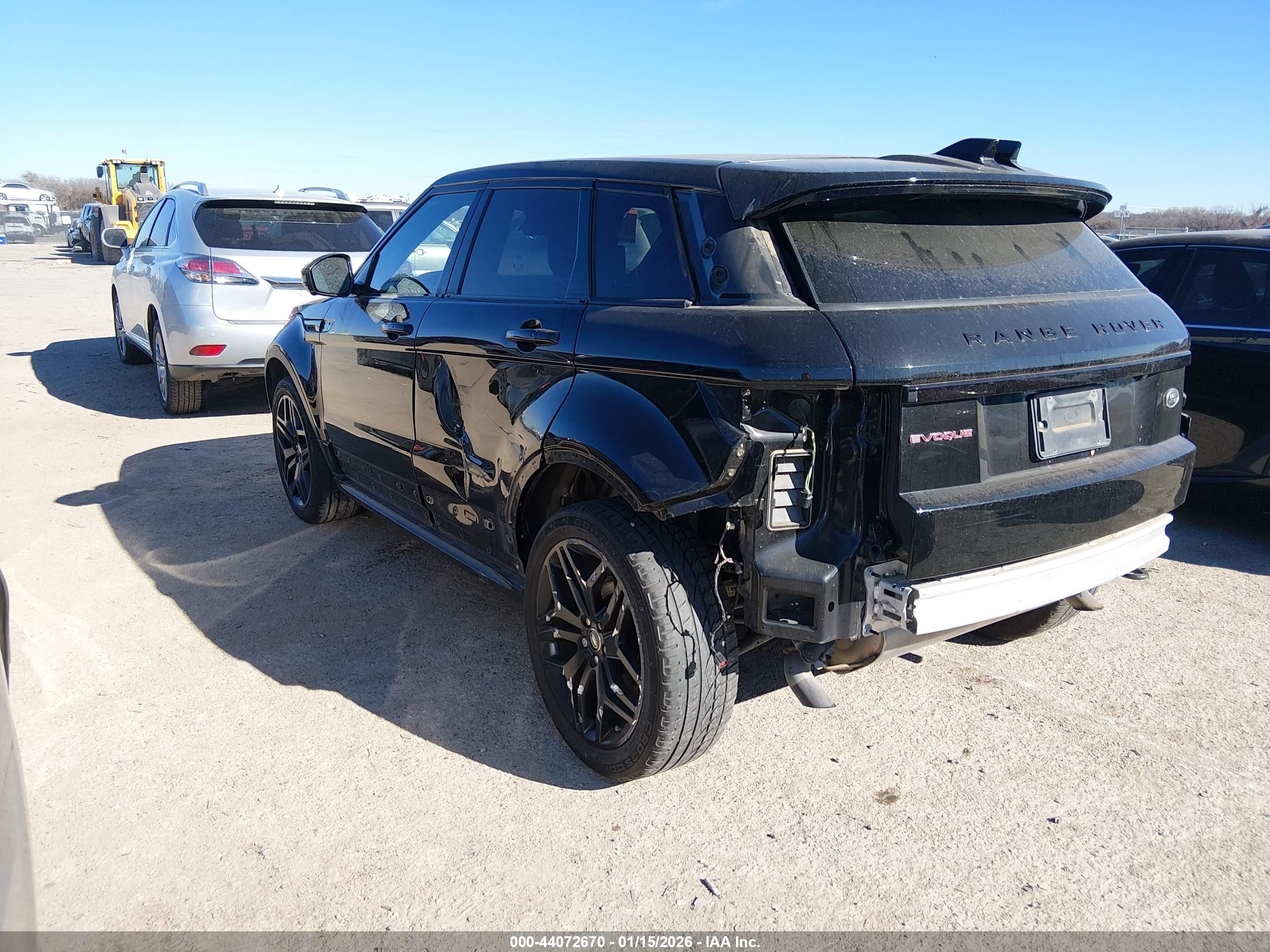 LAND ROVER image 3