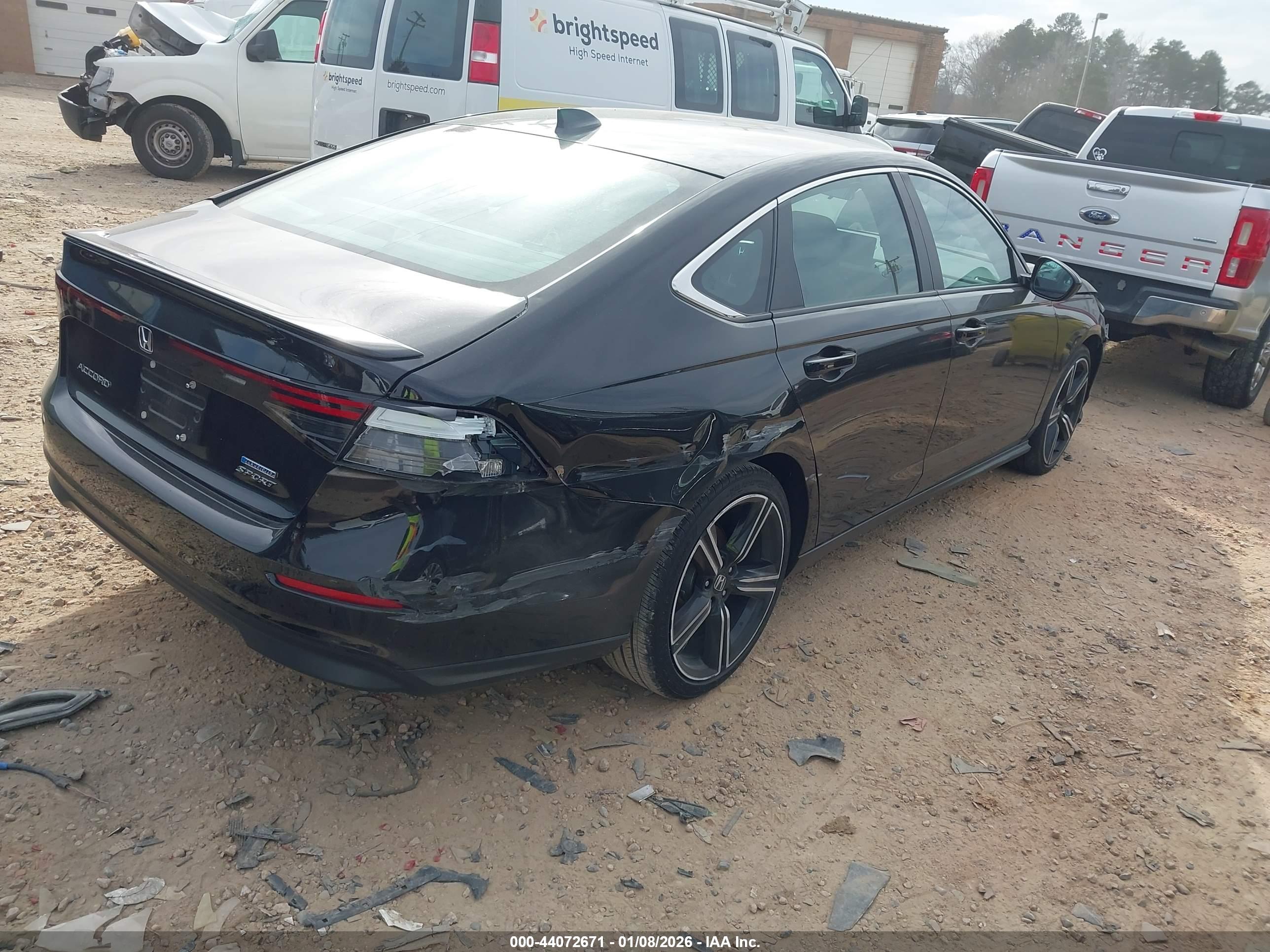 HONDA ACCORD image 4