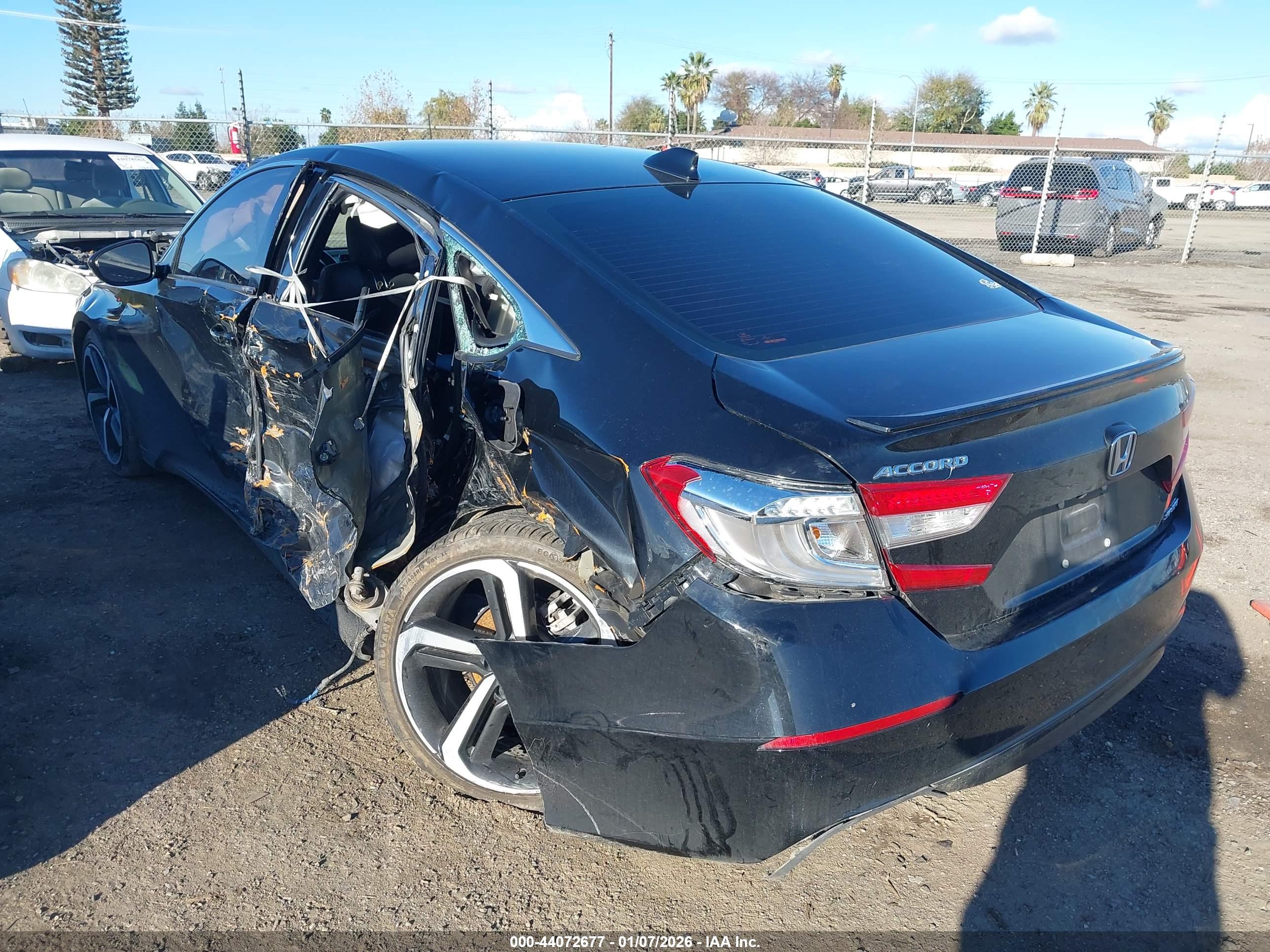 HONDA ACCORD image 3