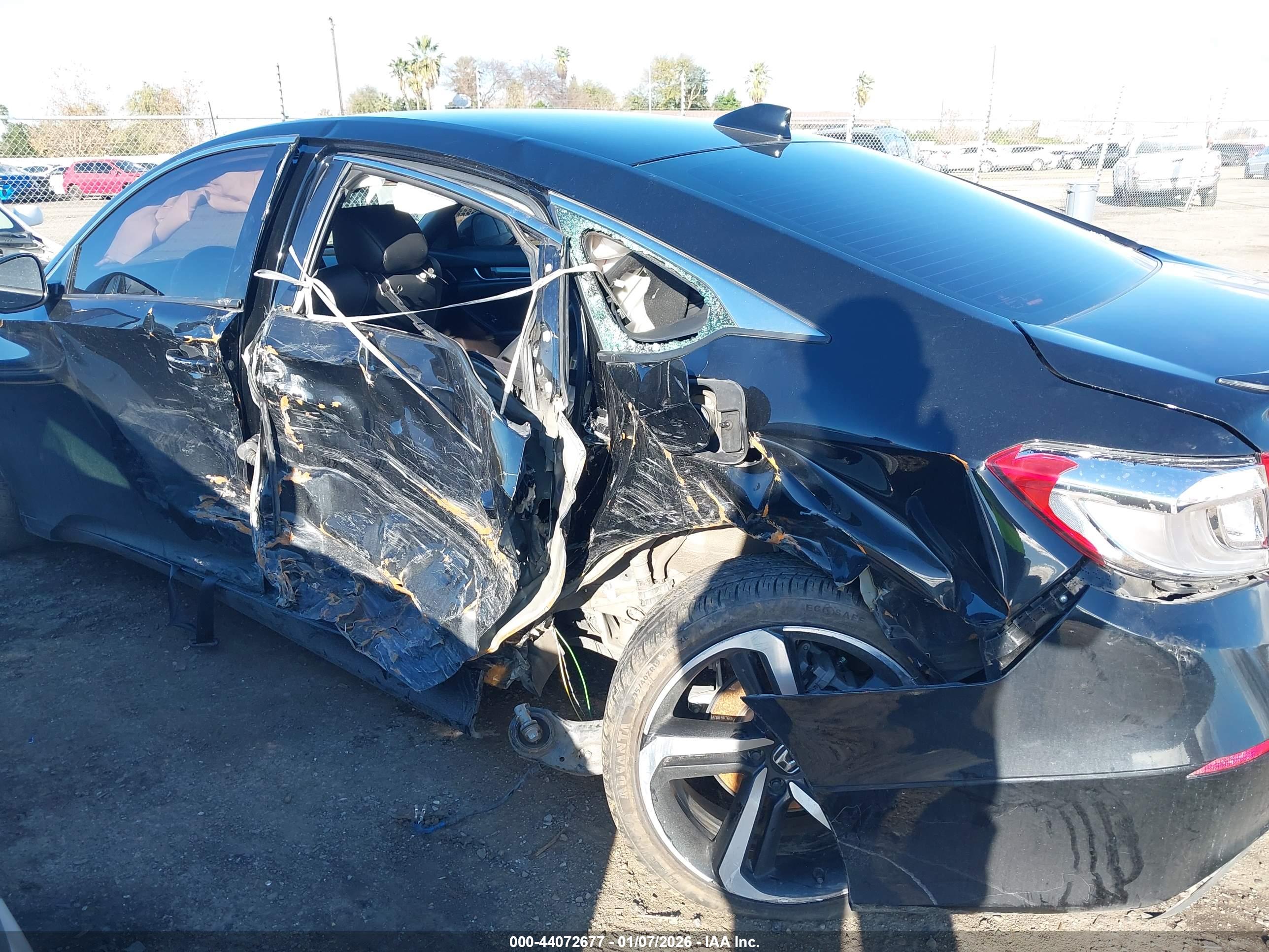 HONDA ACCORD image 6