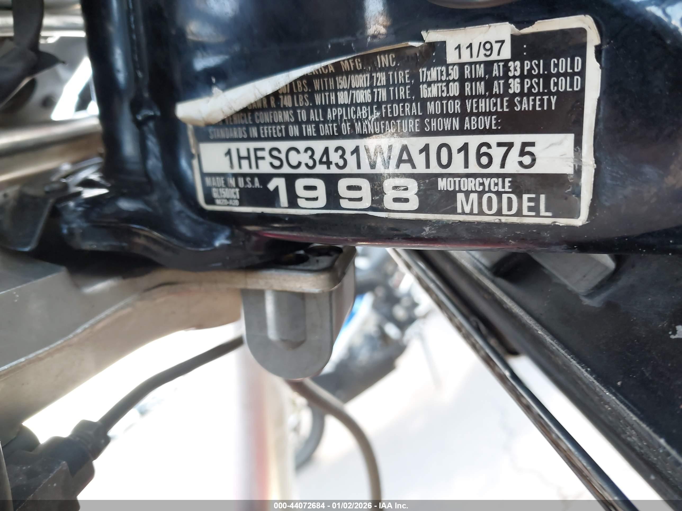 HONDA GL1500 image 10