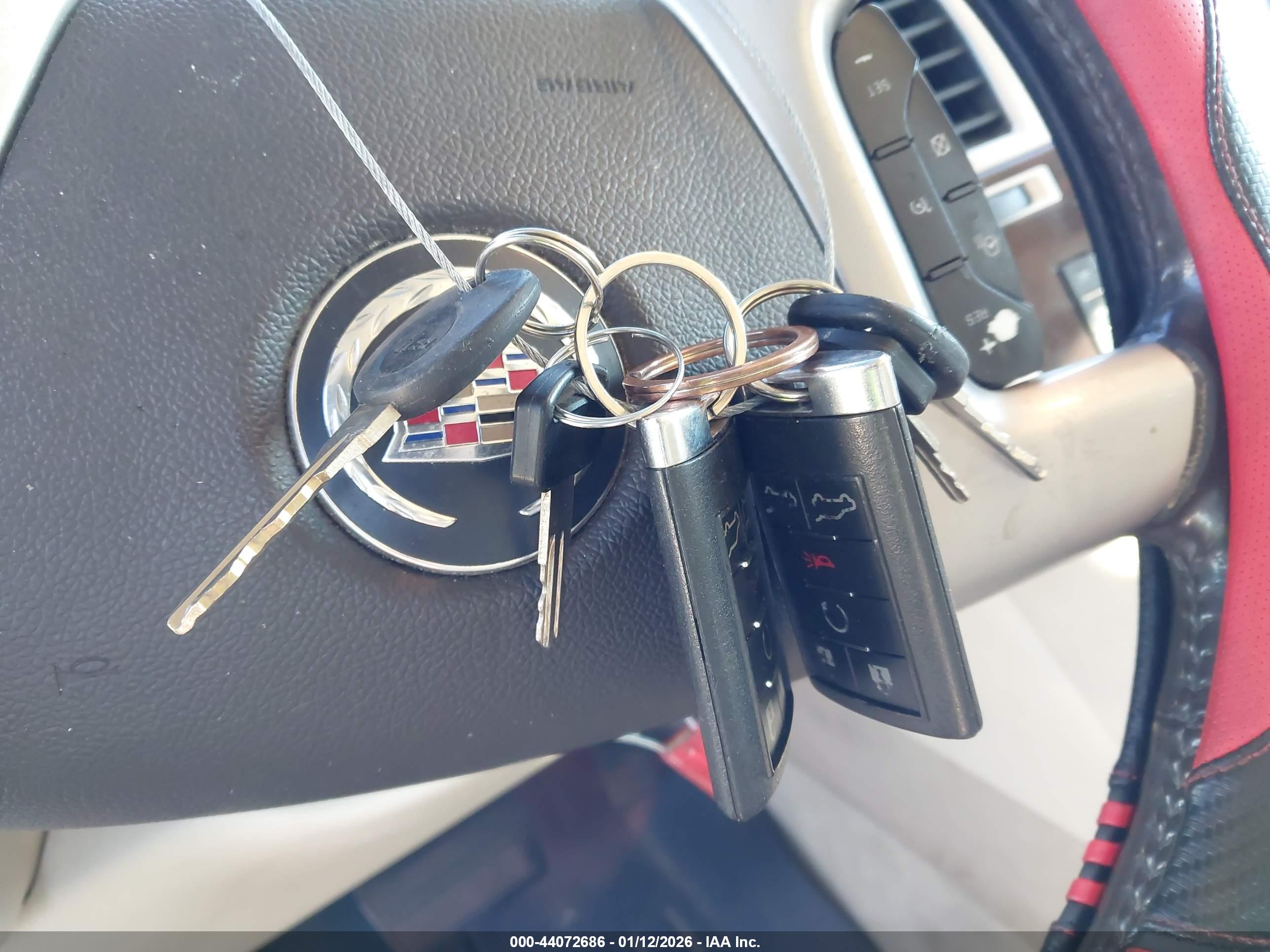 CADILLAC ESCALADE image 11