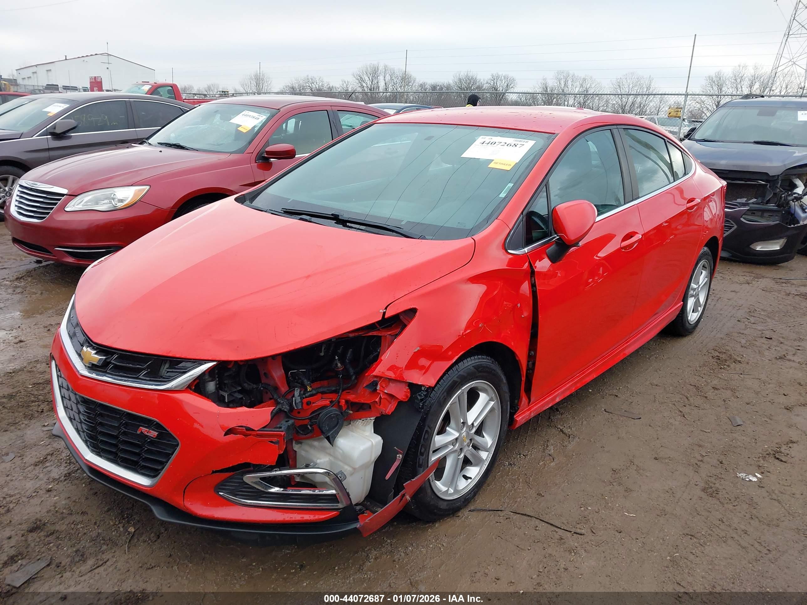 CHEVROLET CRUZE image 2