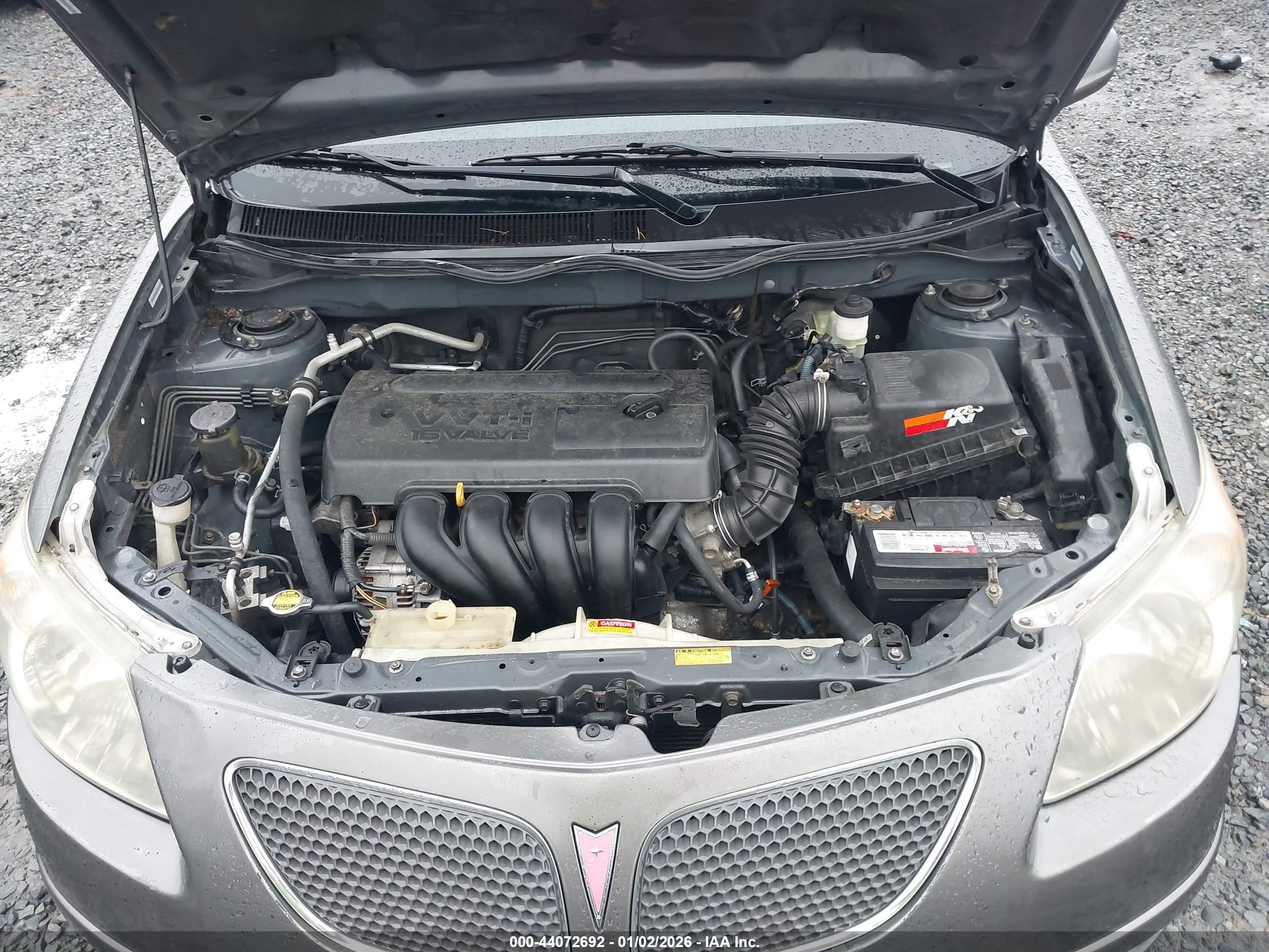 PONTIAC VIBE image 10
