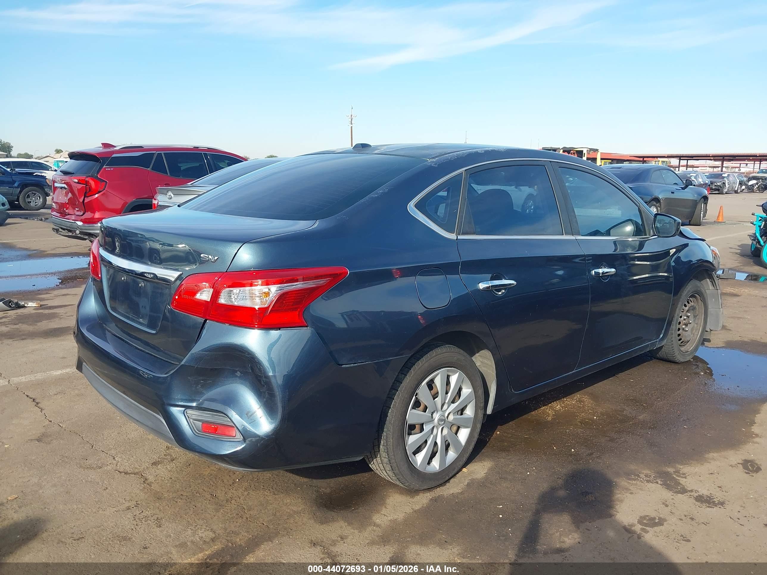 NISSAN SENTRA image 4