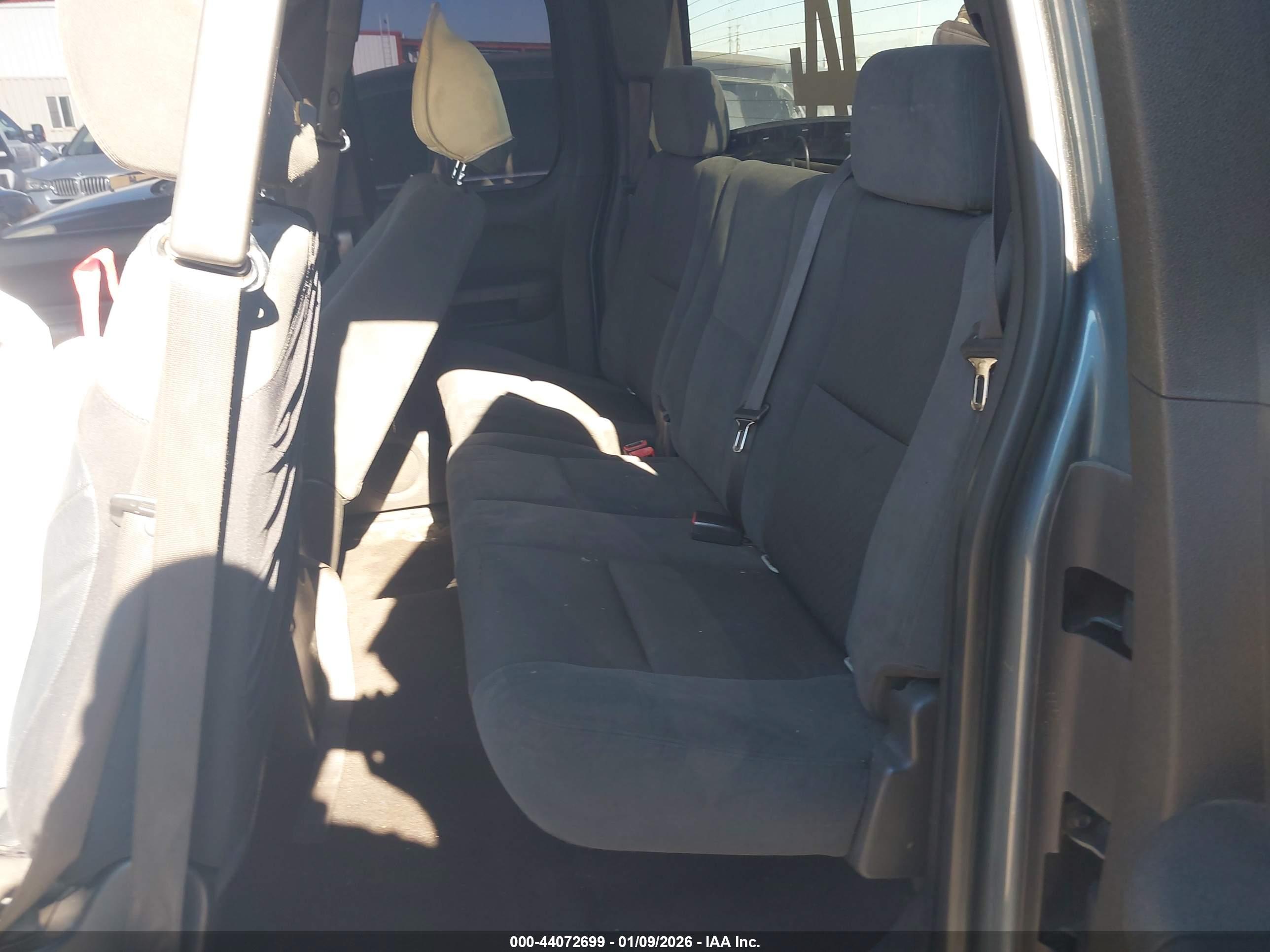 GMC SIERRA image 8