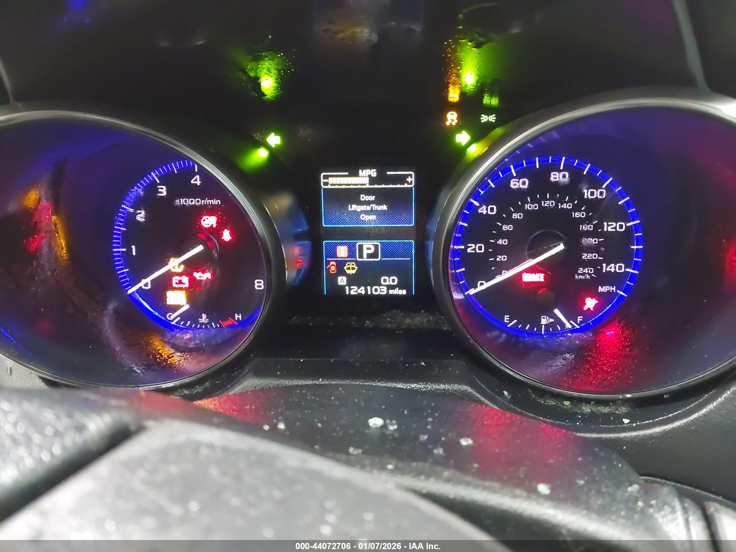 SUBARU OUTBACK image 7