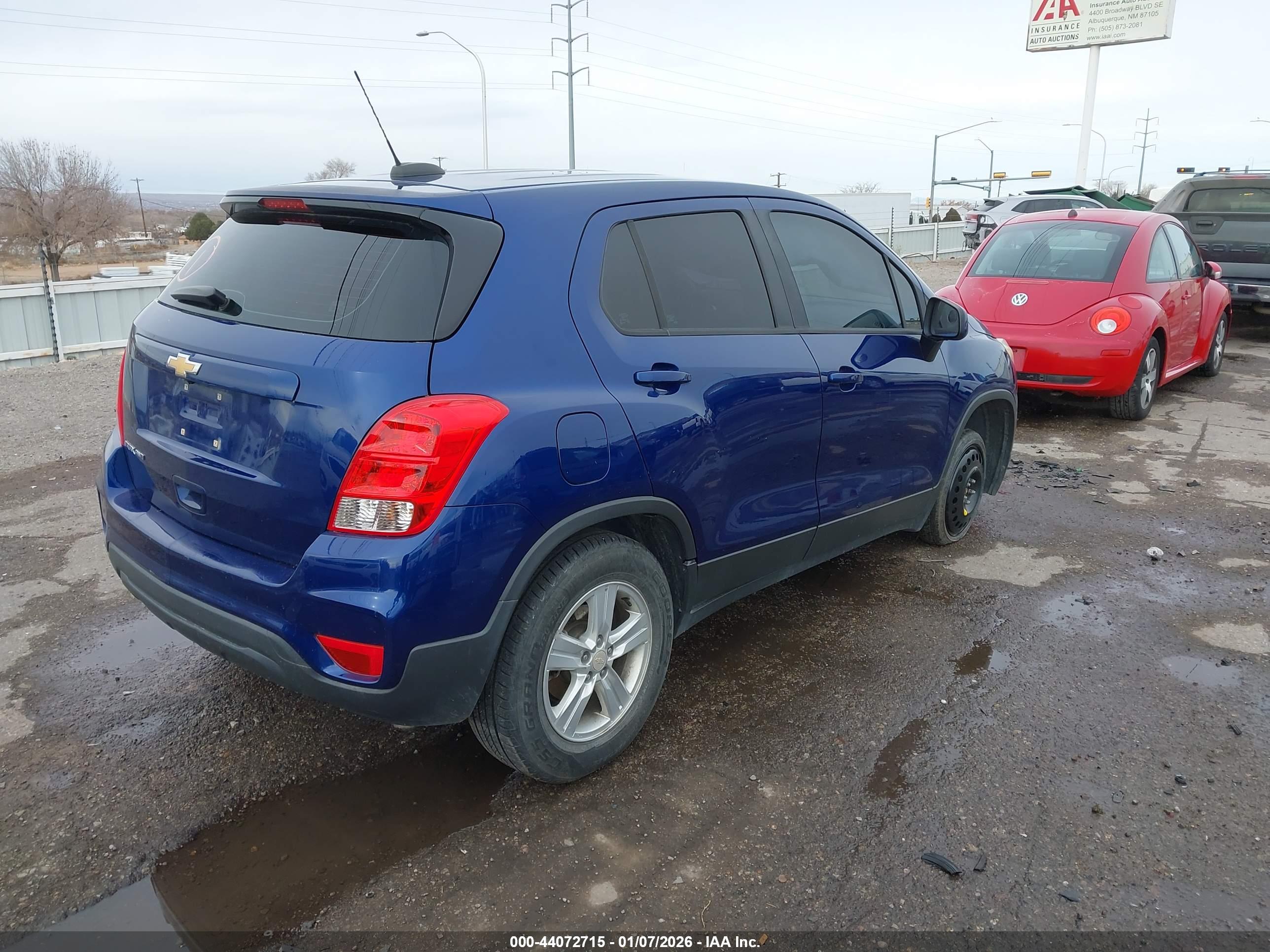 CHEVROLET TRAX image 4
