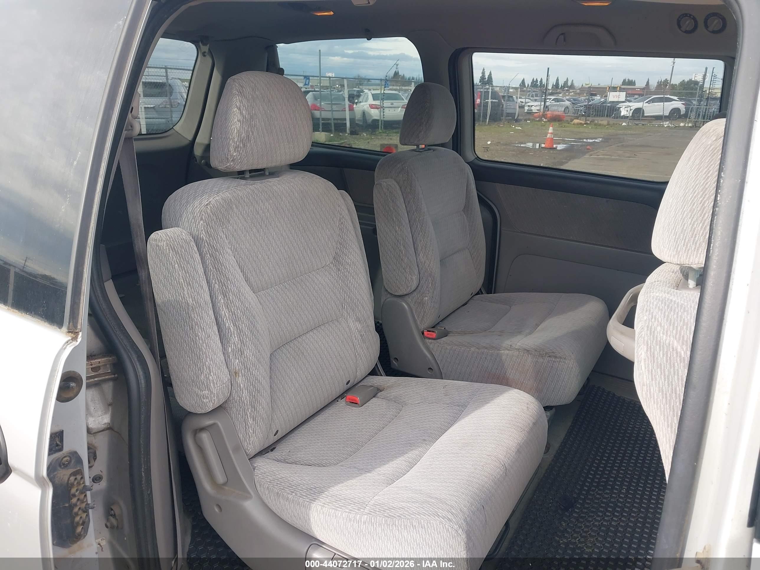 HONDA ODYSSEY image 8