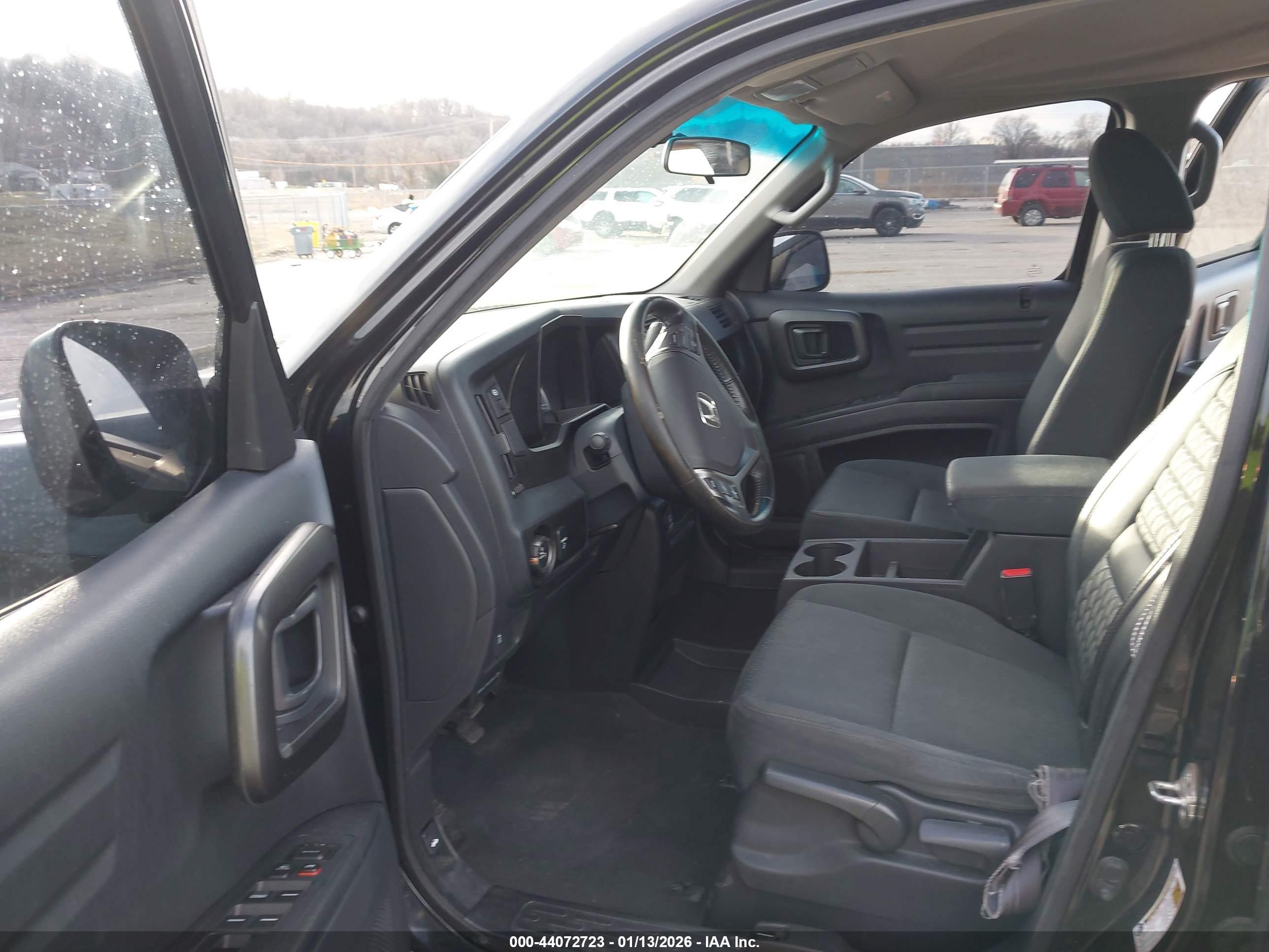 HONDA RIDGELINE image 5