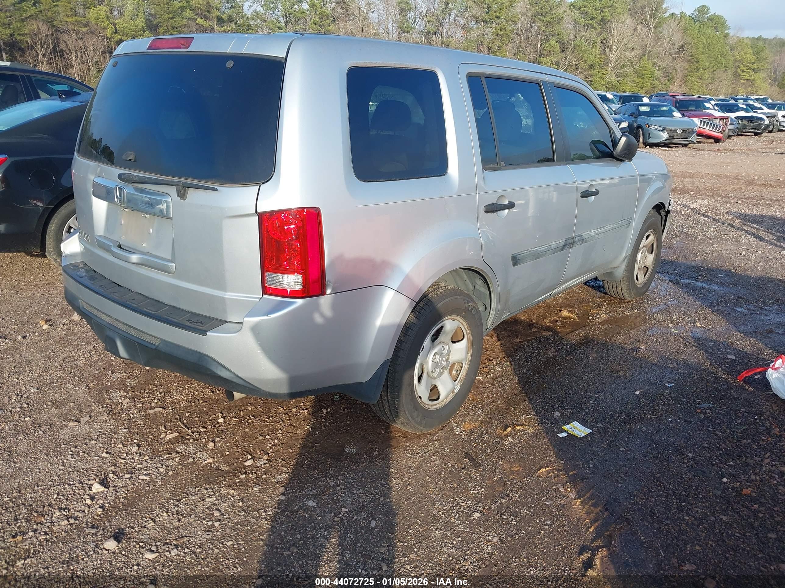 HONDA PILOT image 4