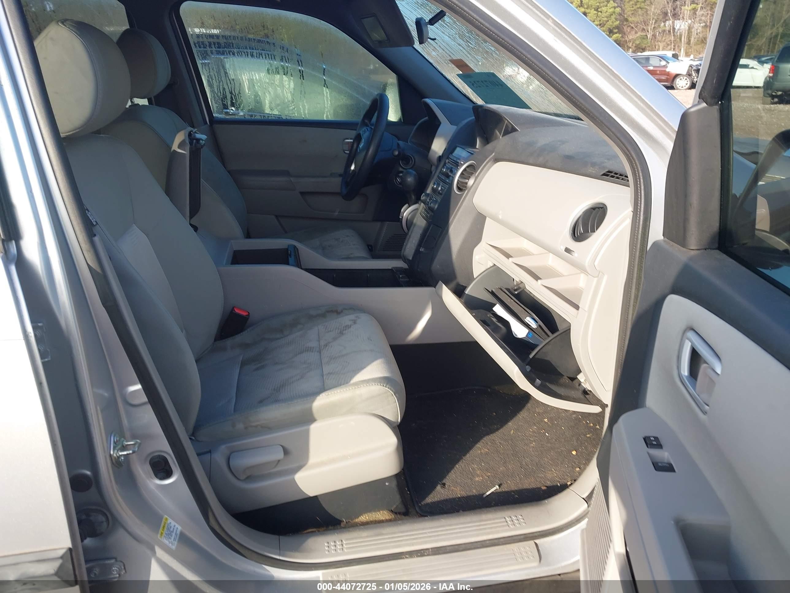 HONDA PILOT image 5