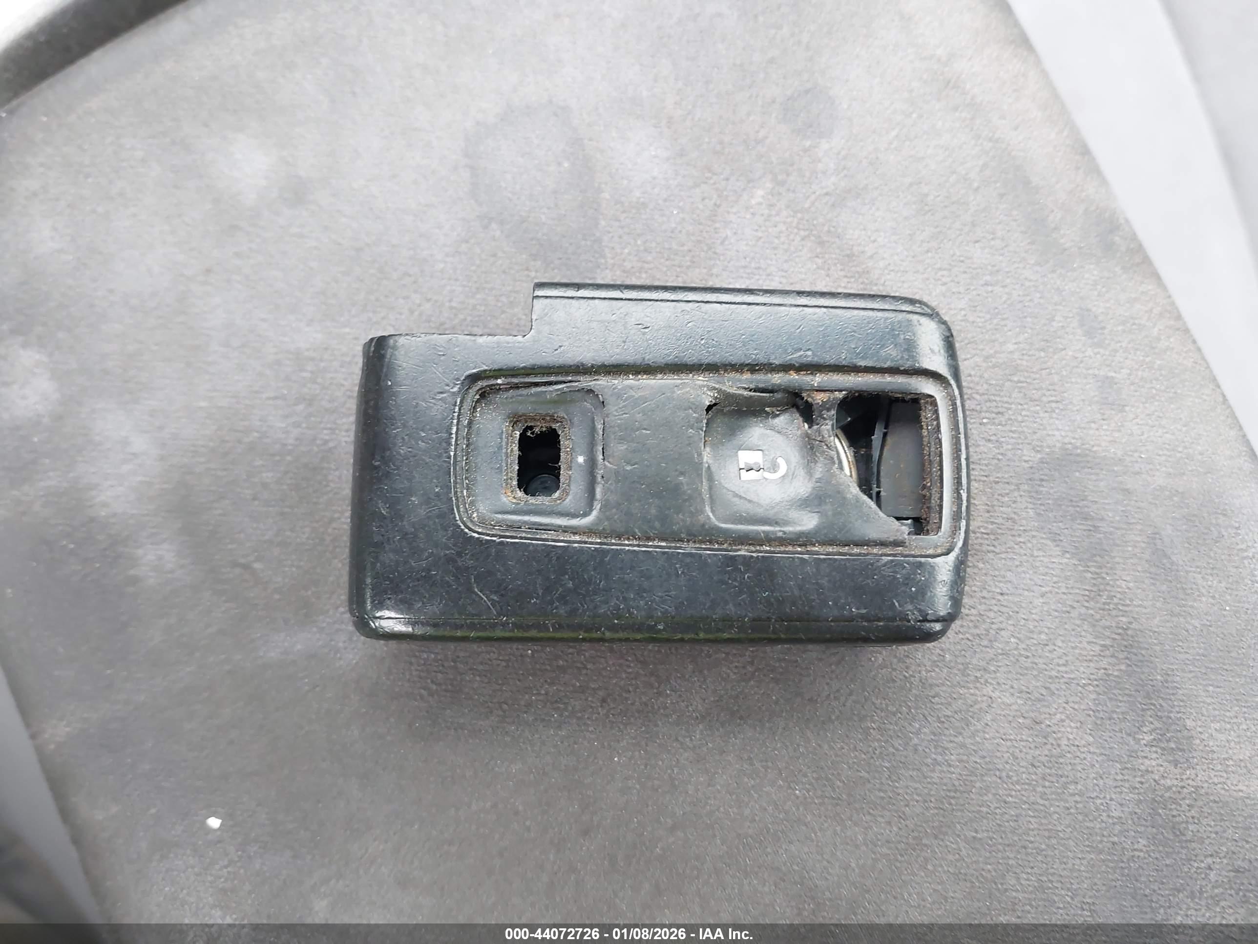 TOYOTA PRIUS image 11