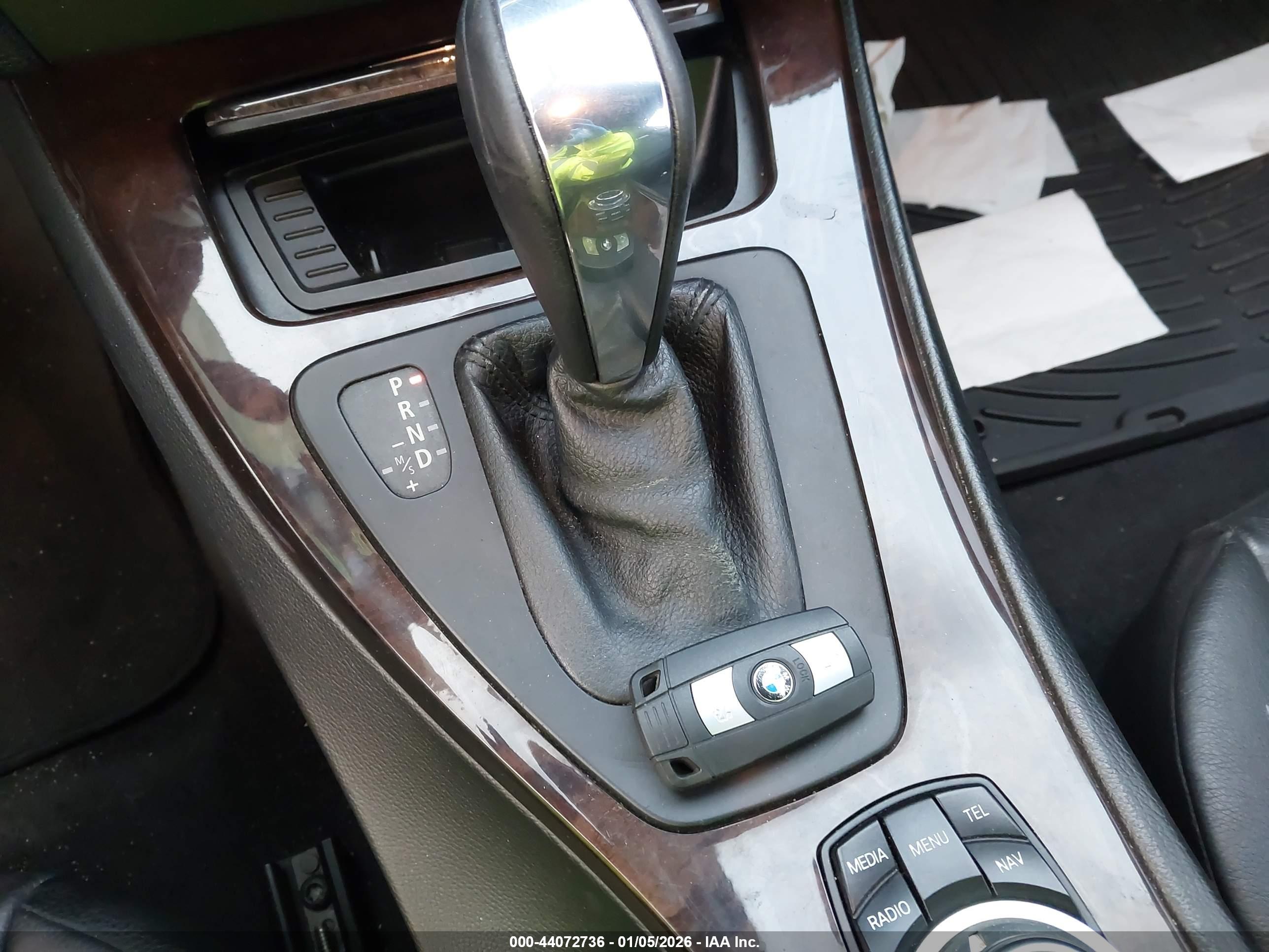 BMW 335I image 11