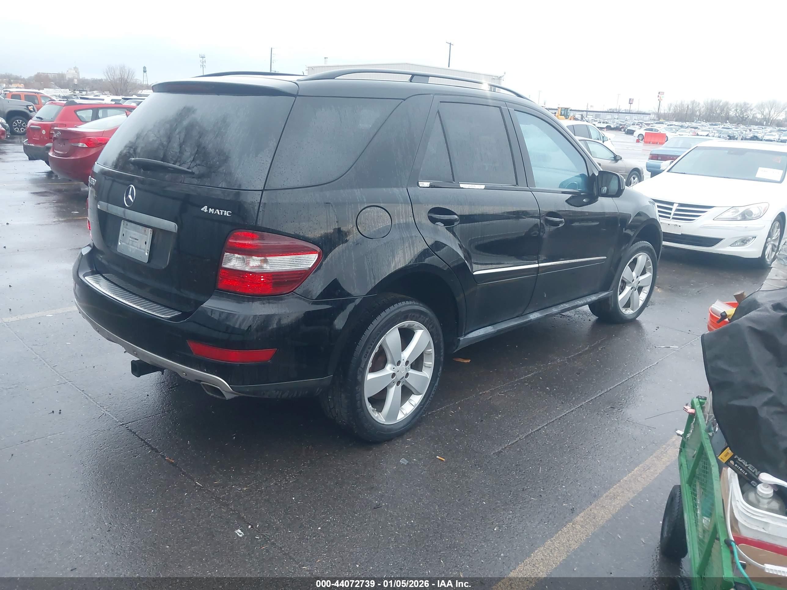 MERCEDES-BENZ ML image 4