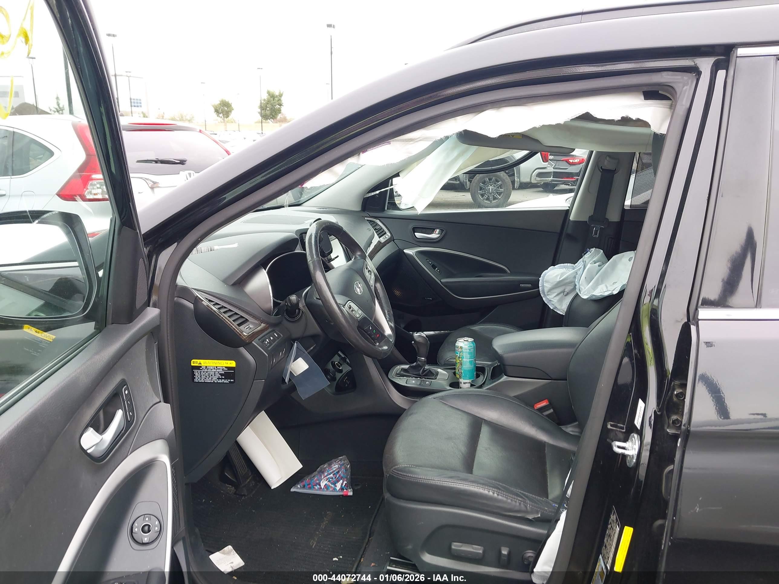 HYUNDAI SANTA image 5