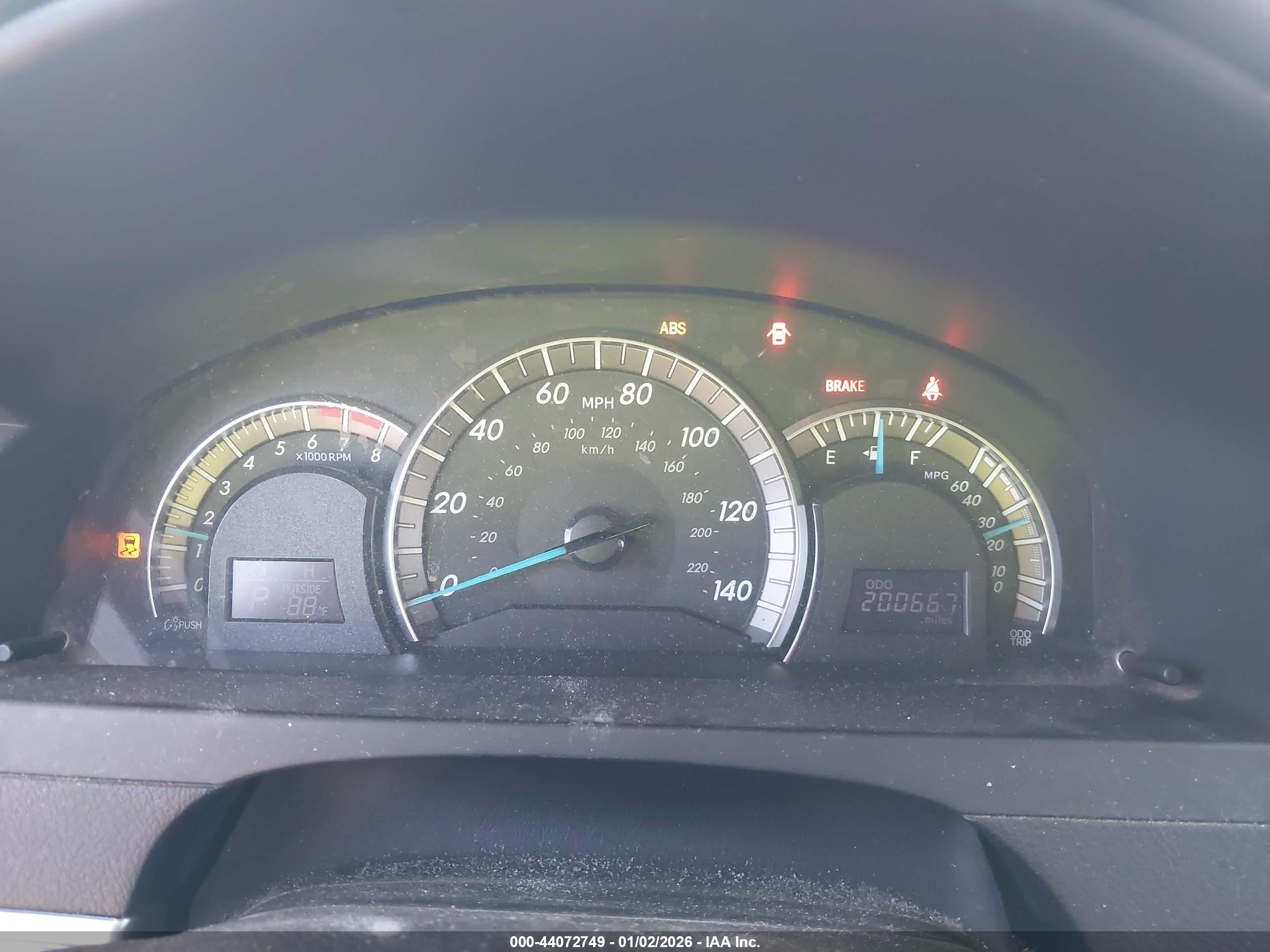 TOYOTA CAMRY image 7