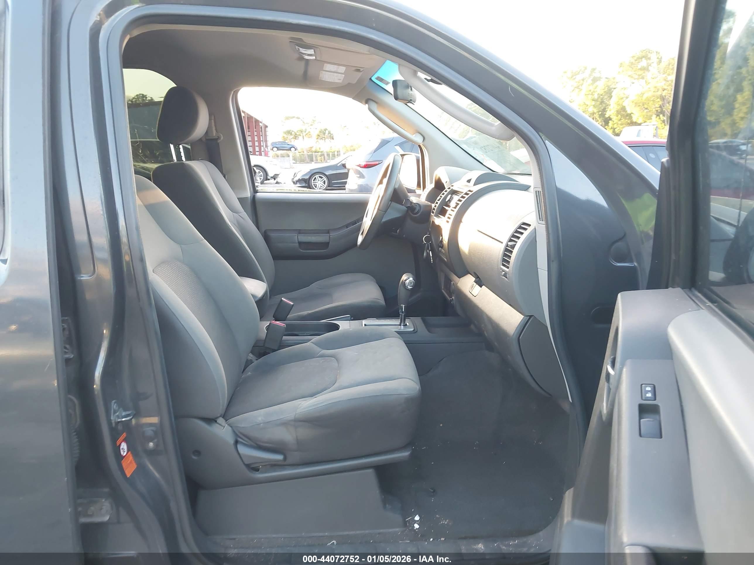 NISSAN XTERRA image 5