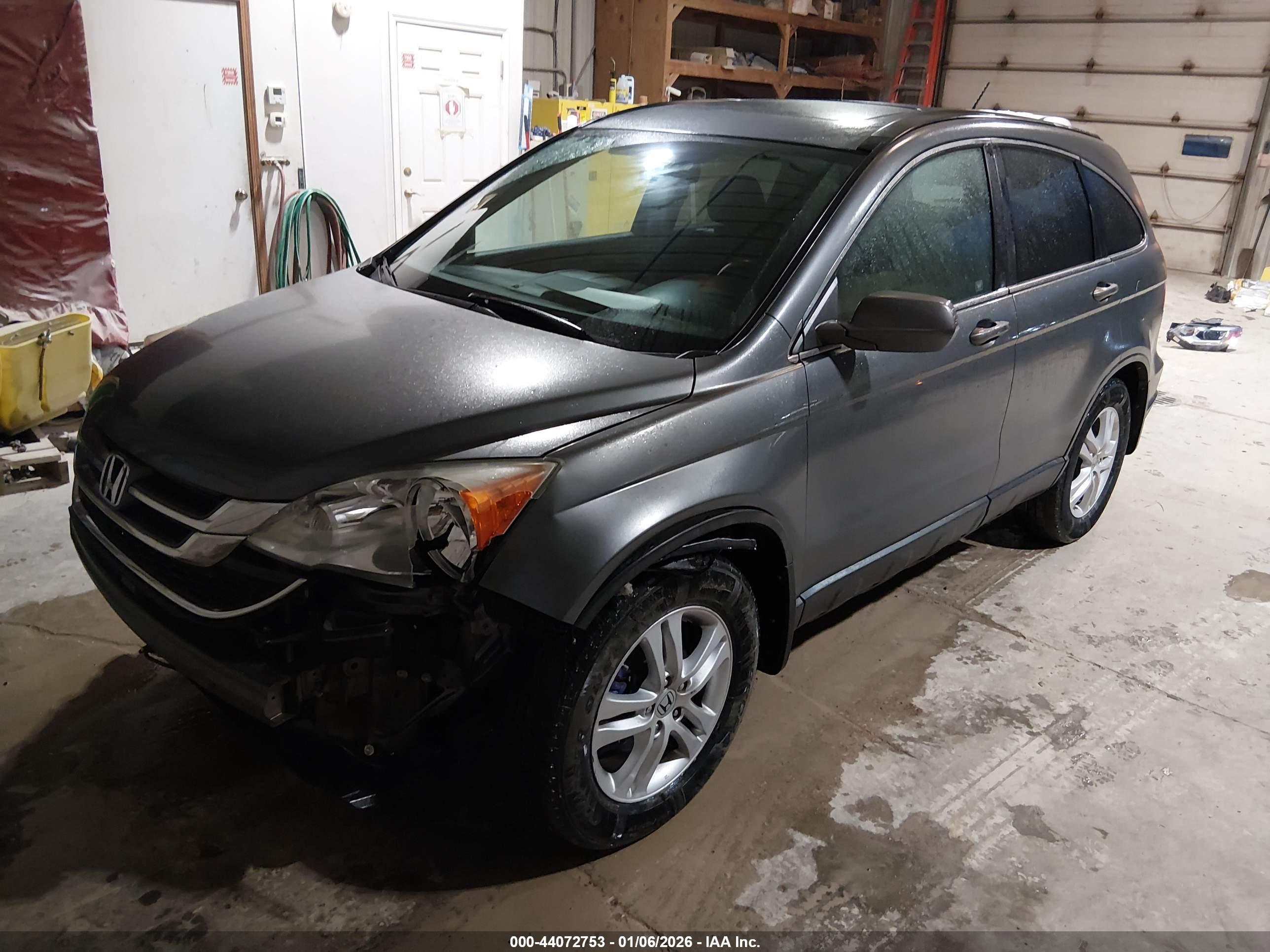 HONDA CR-V image 2